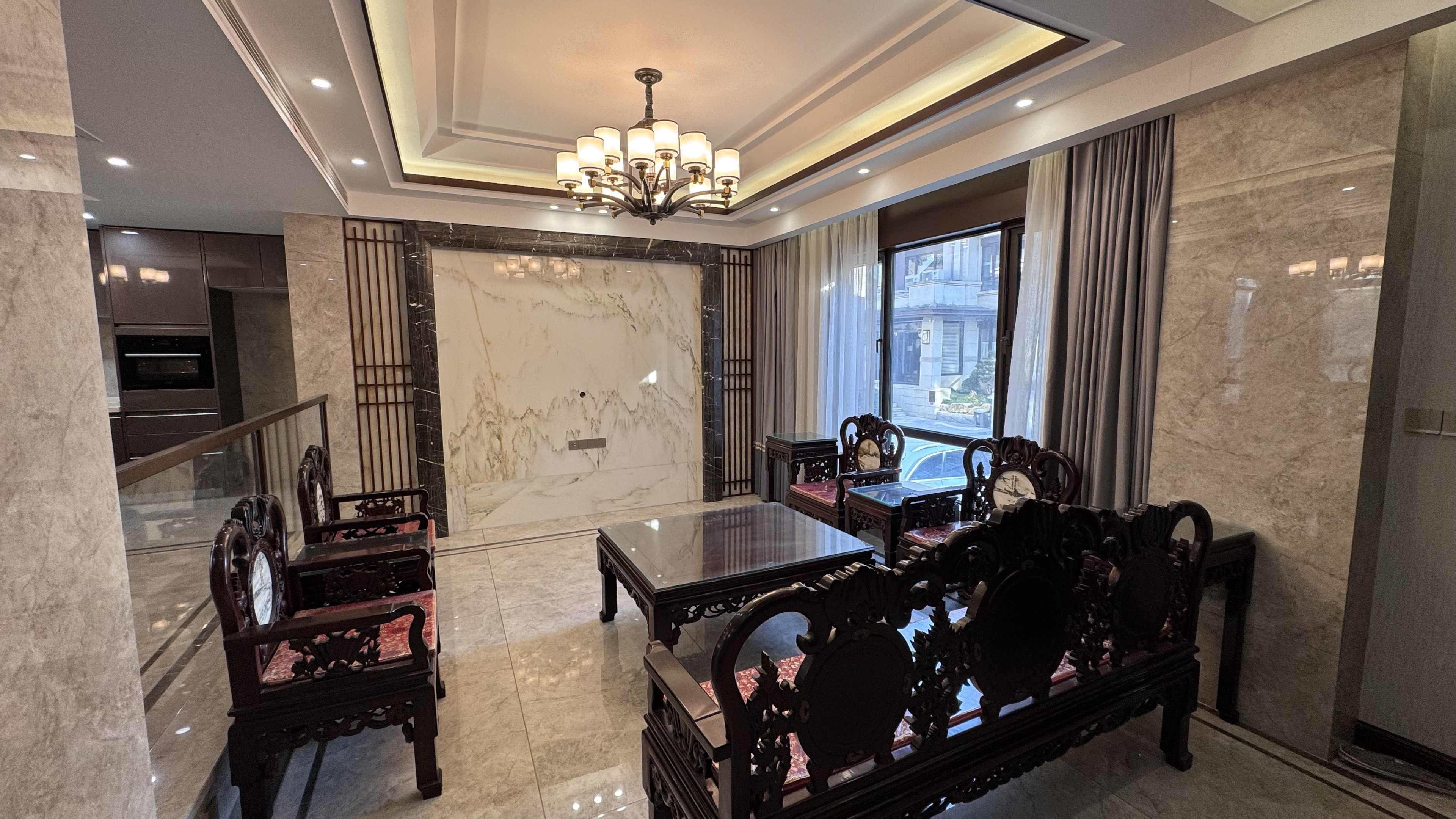 盛和九里香堤一期 5室2厅3卫 260.00m&sup2;