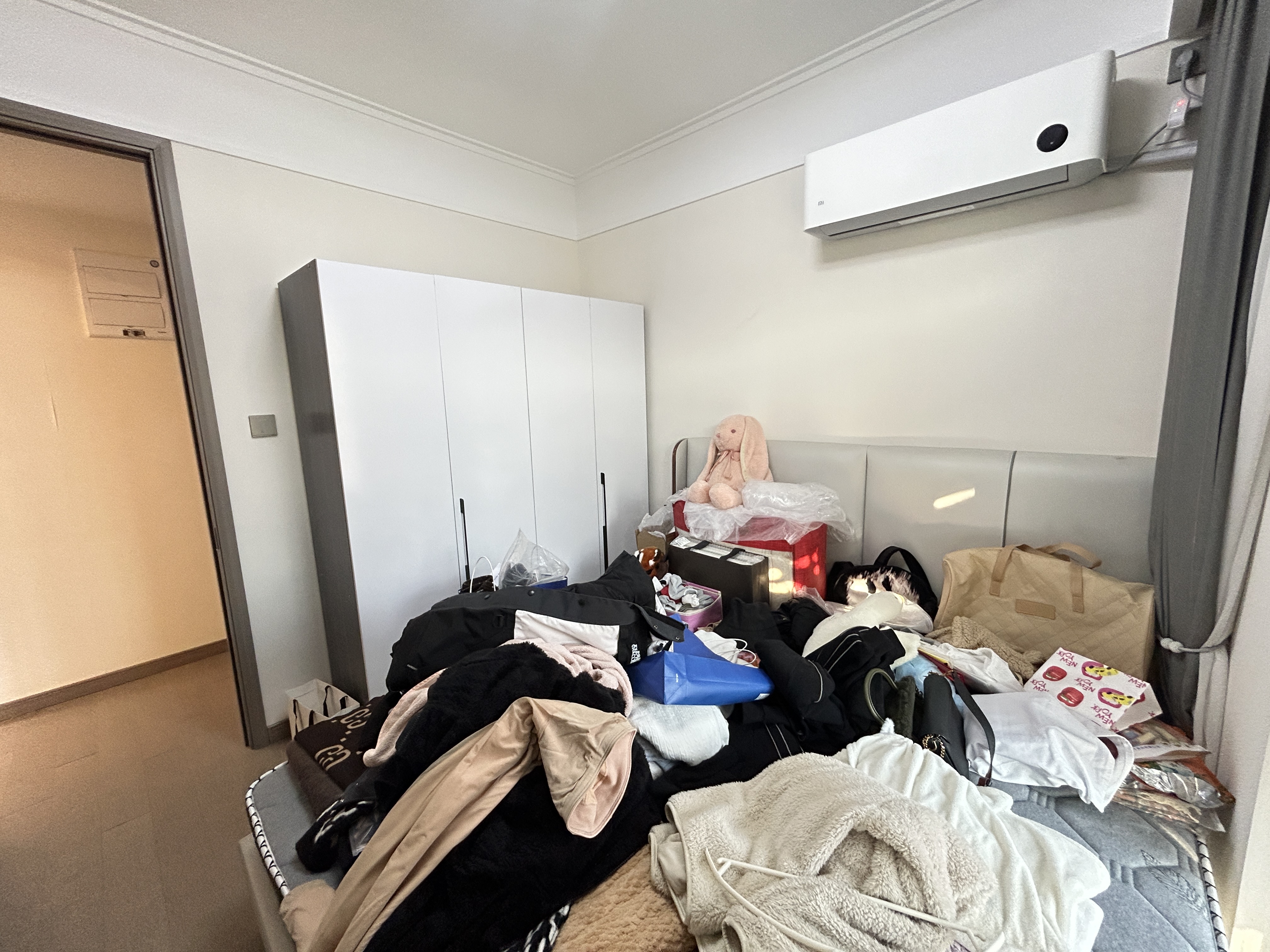 万科时代之光 3室1厅1卫 93.50m²