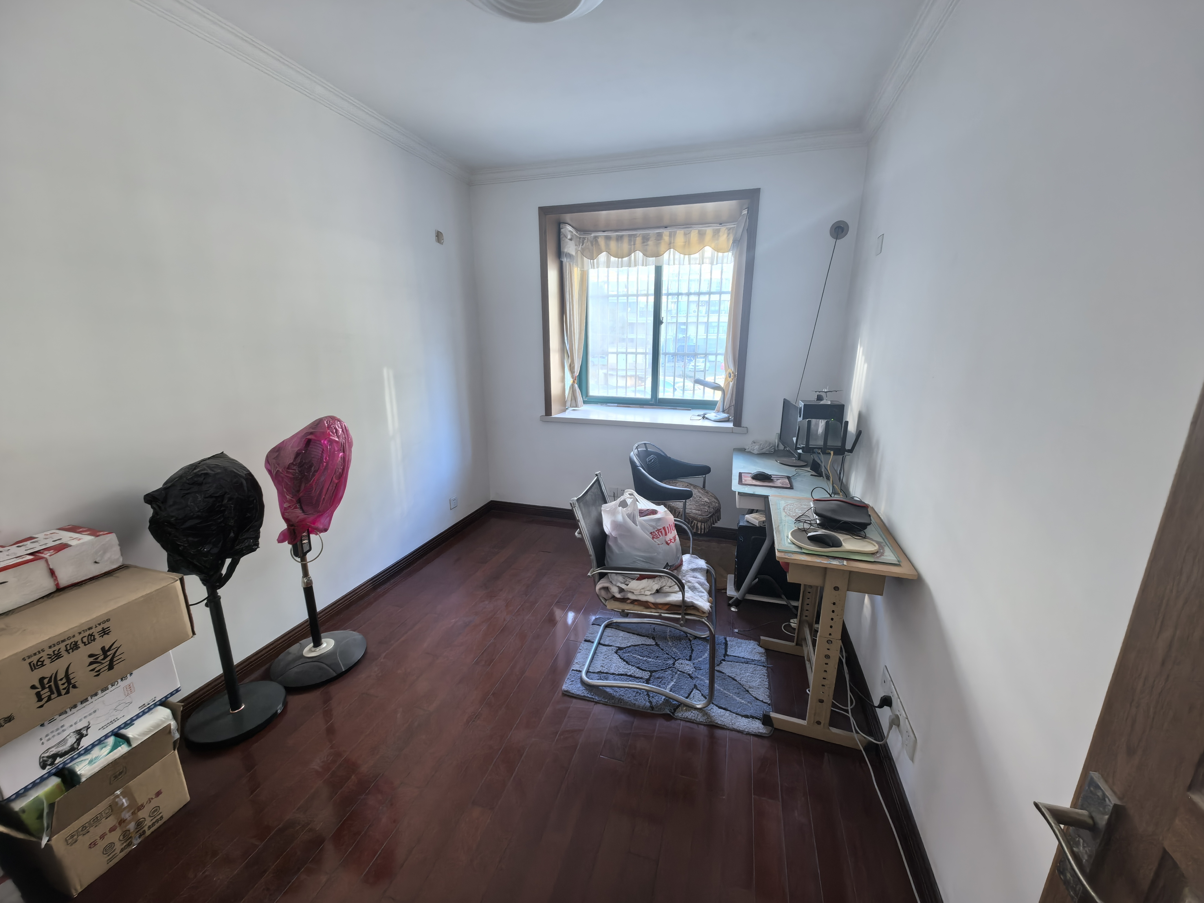友谊家园 3室2厅1卫 137m&sup2;