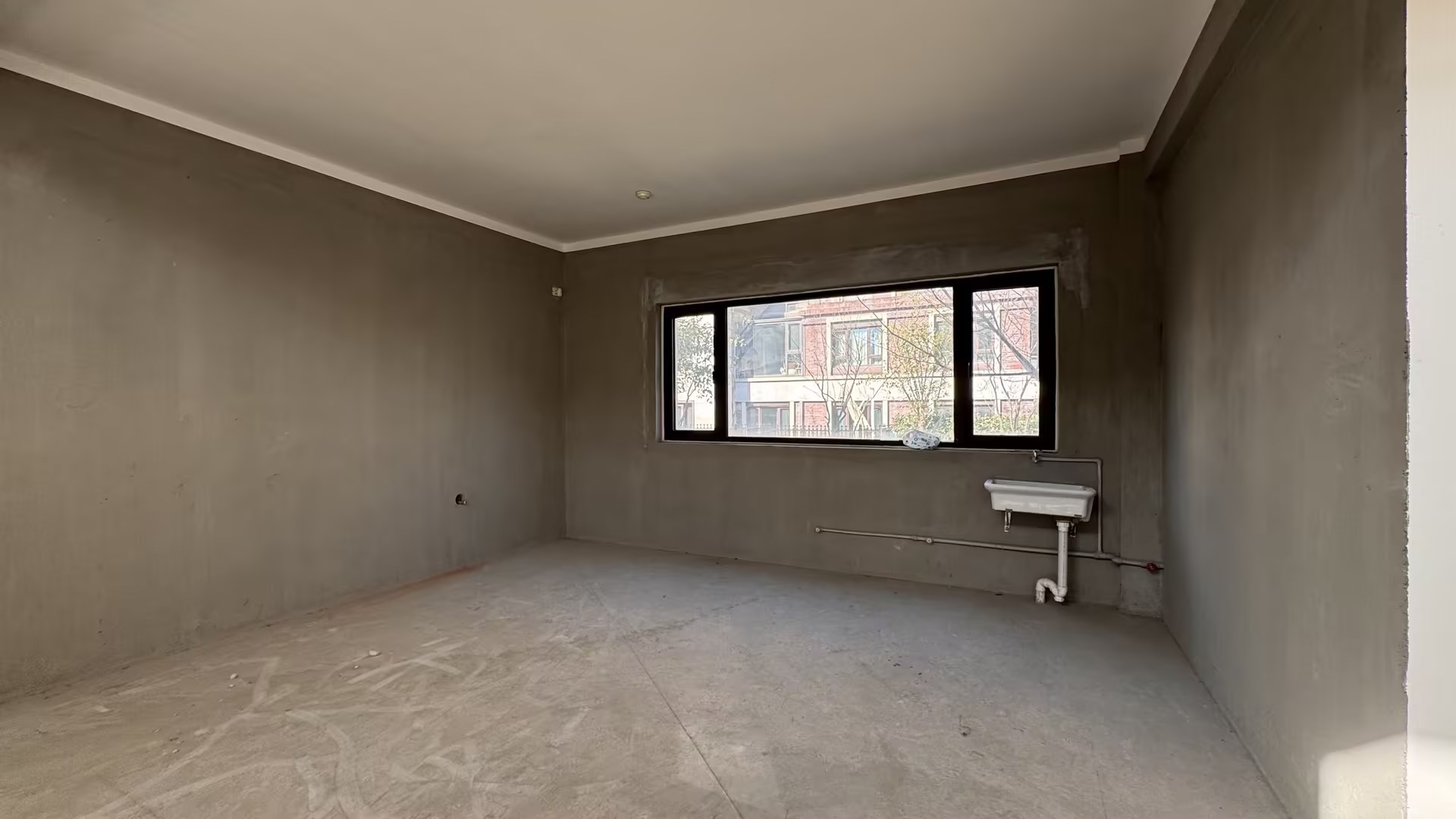 盛和九里香堤一期 5室2厅2卫 295m²