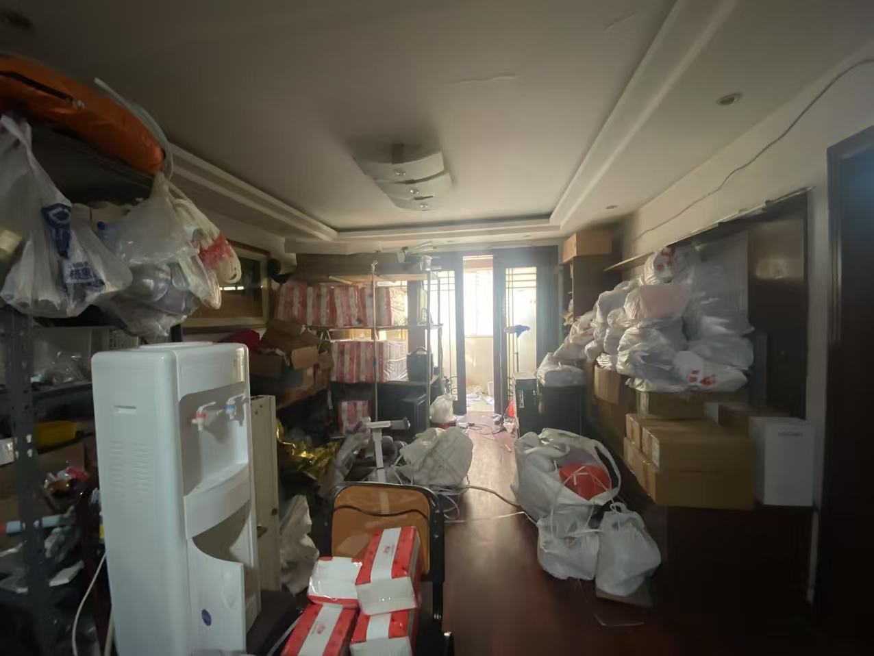 光明南村 3室2厅1卫 131m&sup2;