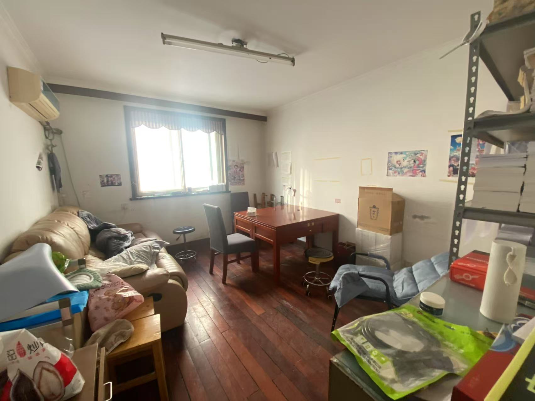 光明南村 3室2厅1卫 131m&sup2;