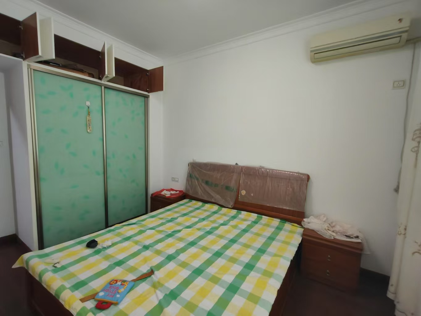 江海皇都私家花园 4室2厅2卫 147.6m&sup2;