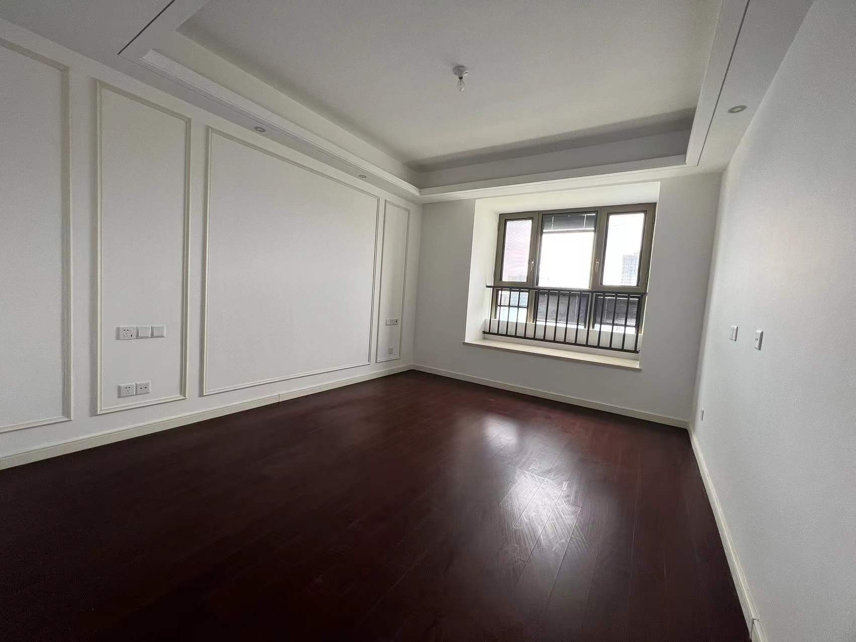 九玺台 3室1厅2卫 143.11m&sup2;
