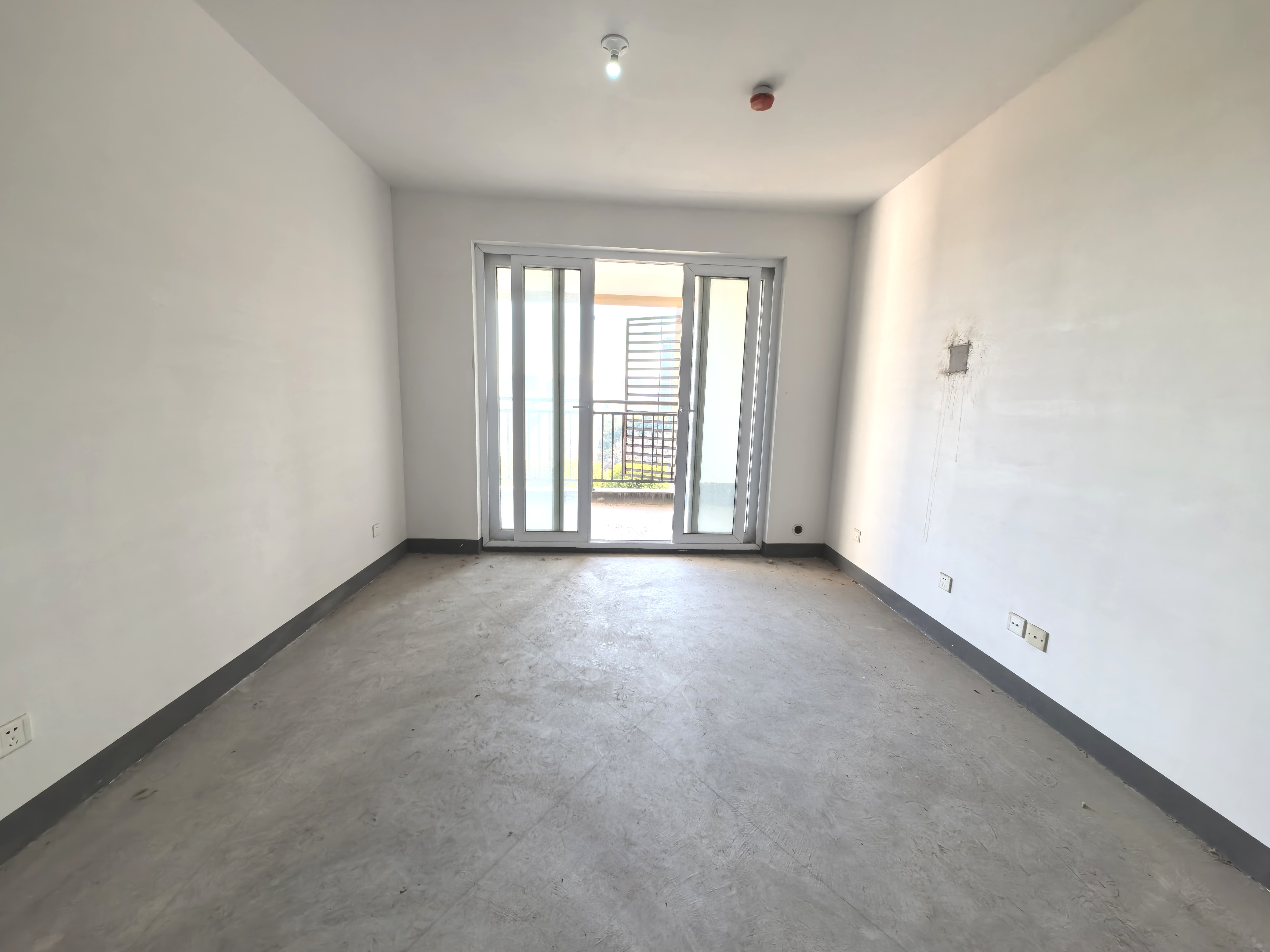 新城香溢紫郡 3室2厅2卫 118.08m²