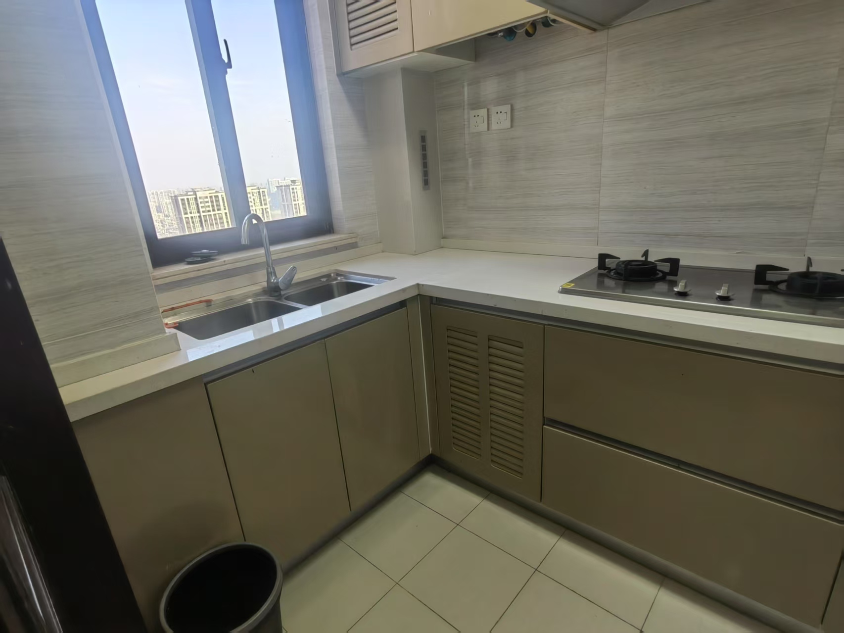 云樾东方 3室2厅2卫 124m&sup2;