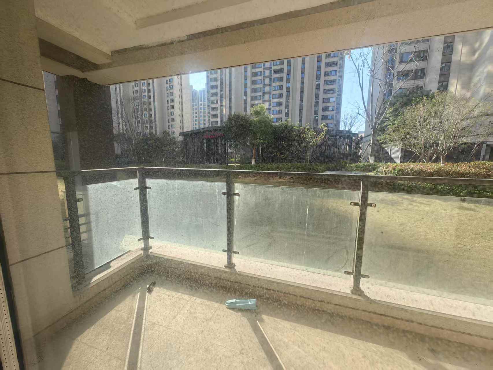 红星天铂 4室2厅2卫 128.49m&sup2;