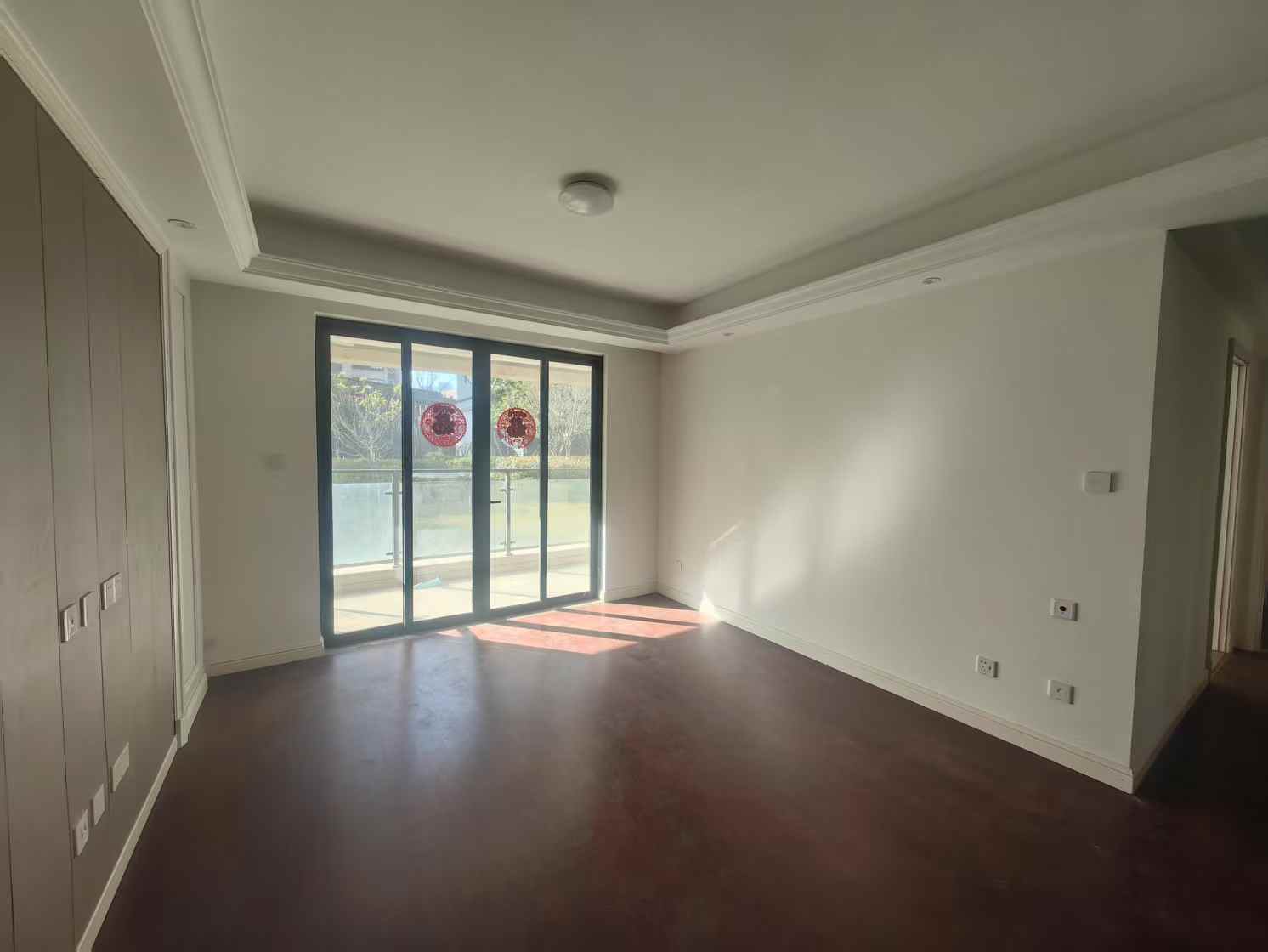 红星天铂 4室2厅2卫 128.49m&sup2;