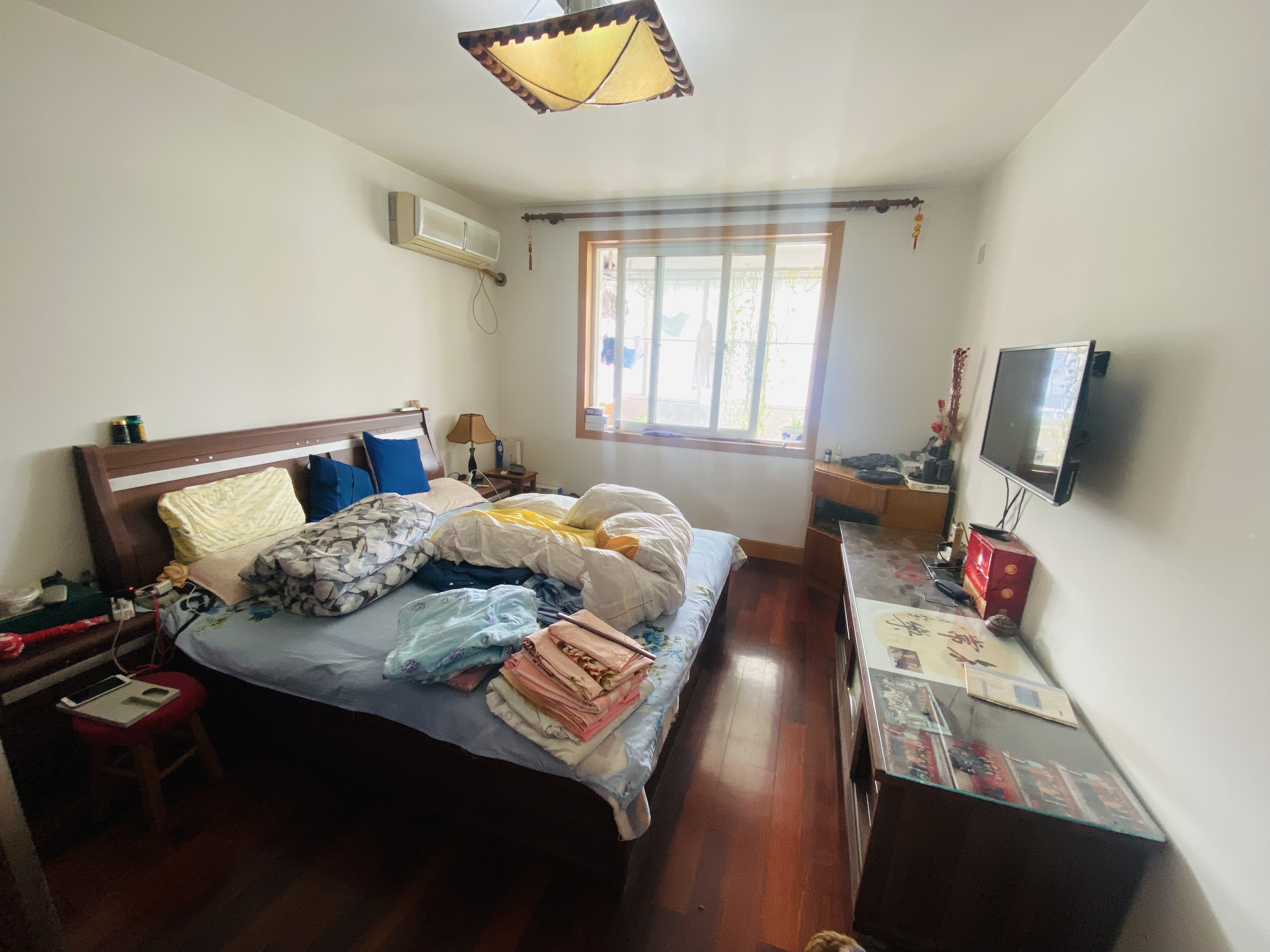 光明南村 3室2厅1卫 128.81m²