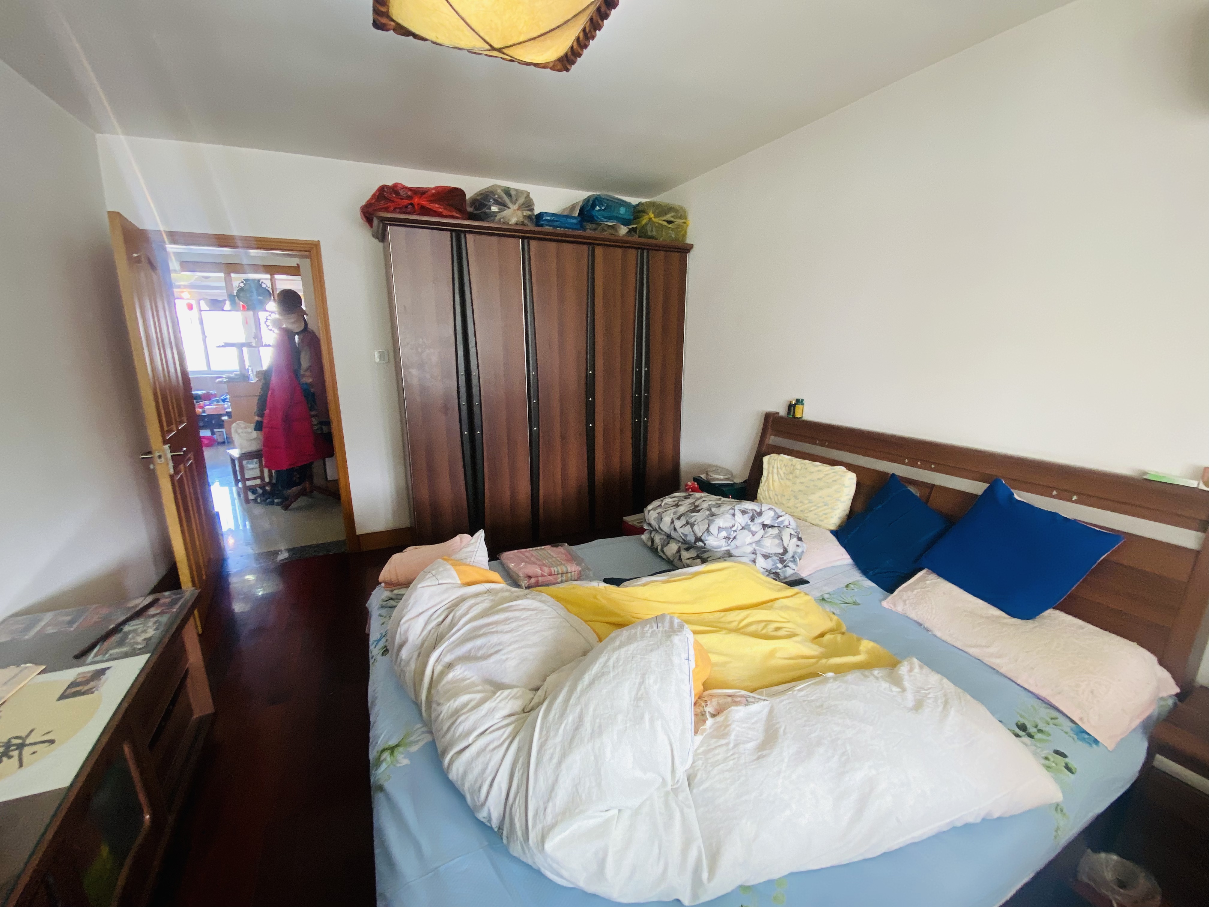 光明南村 3室2厅1卫 128.81m²