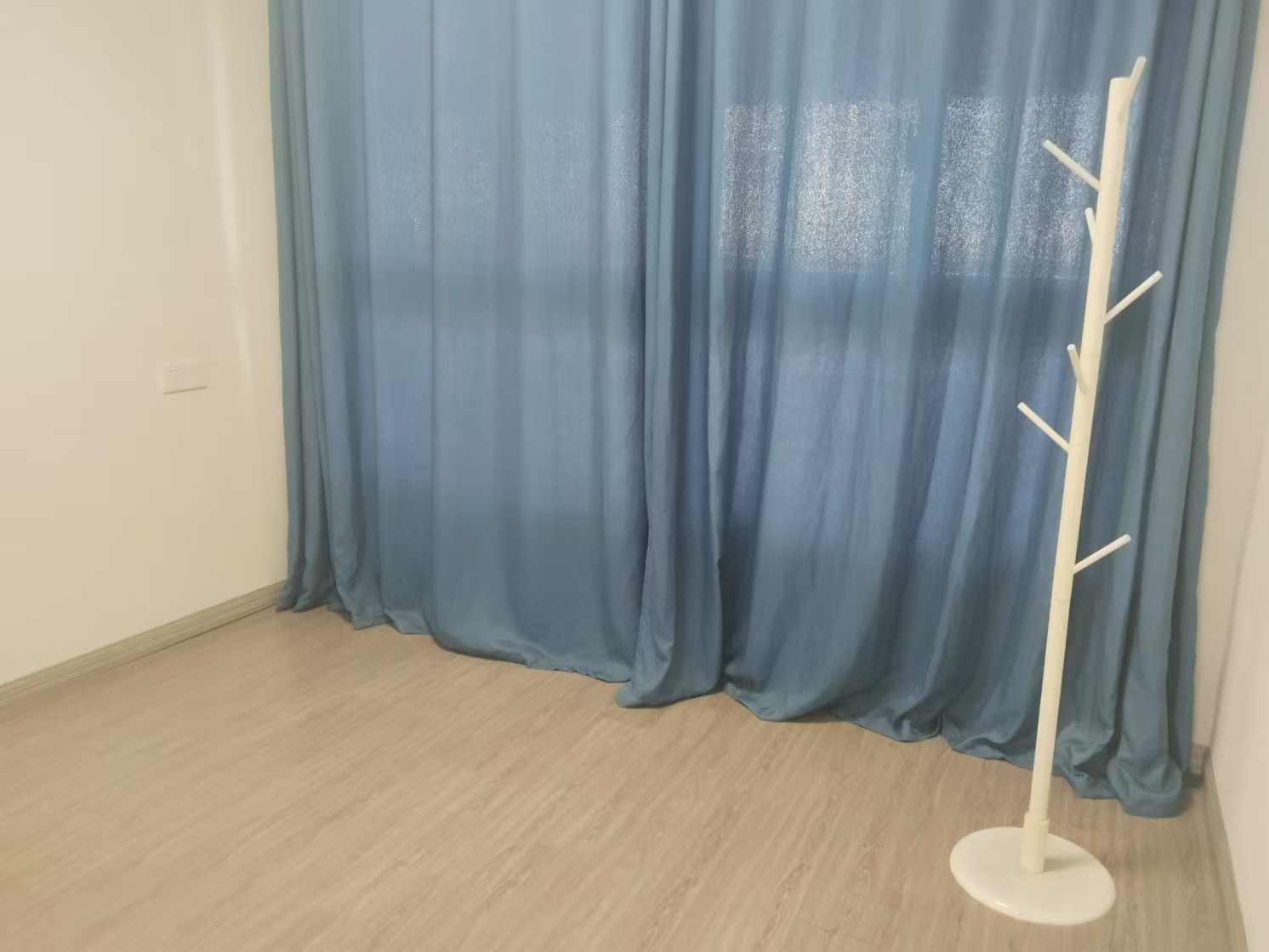世茂九龙庭 3室2厅1卫 89.82m&sup2;