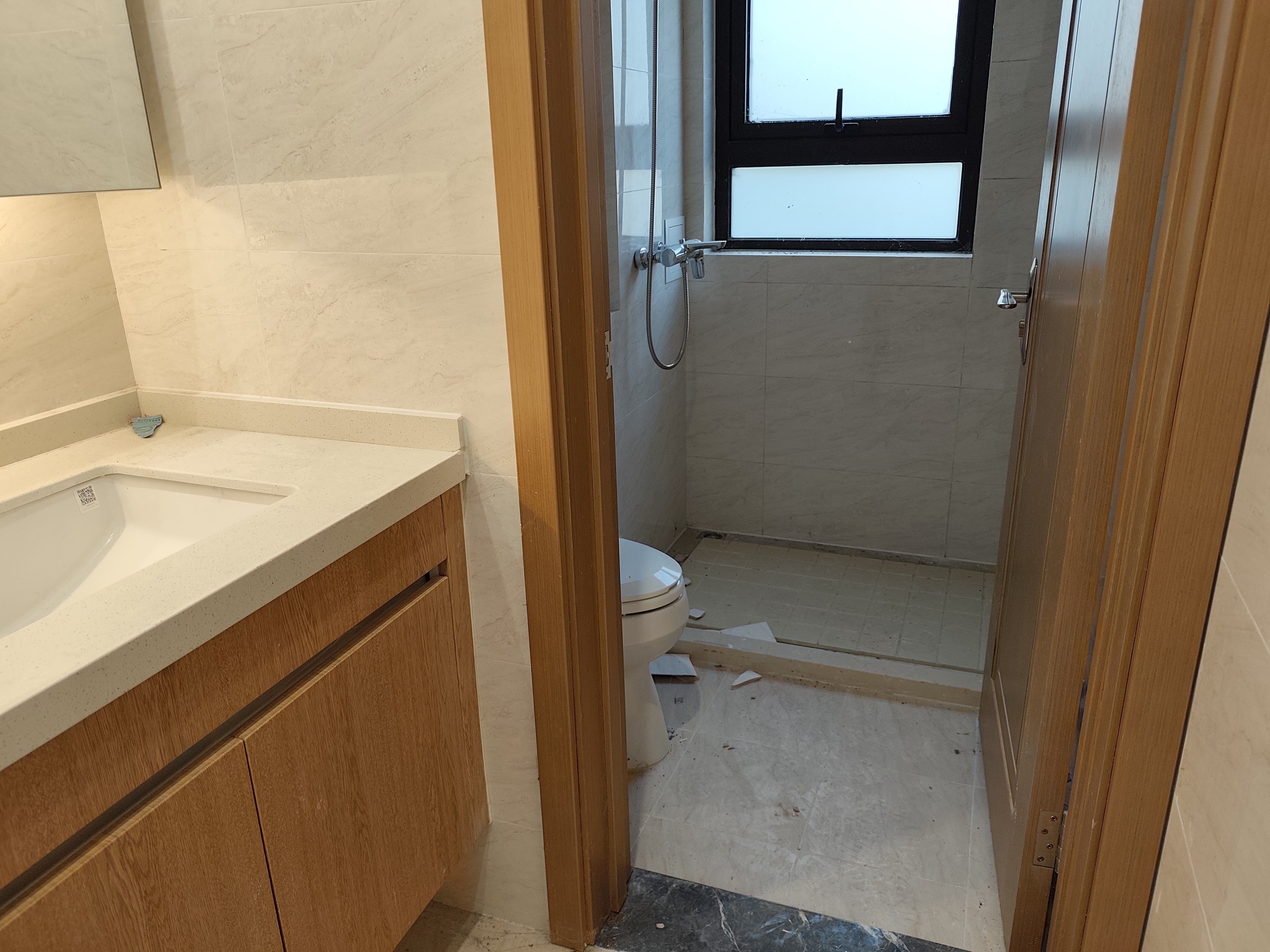 林肯公园 4室2厅2卫 121.42m&sup2;