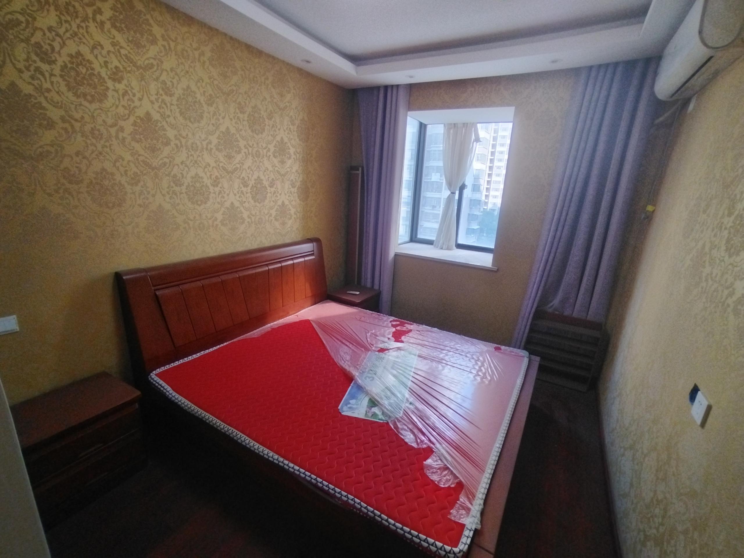 融悦华庭 3室2厅2卫 129m&sup2;