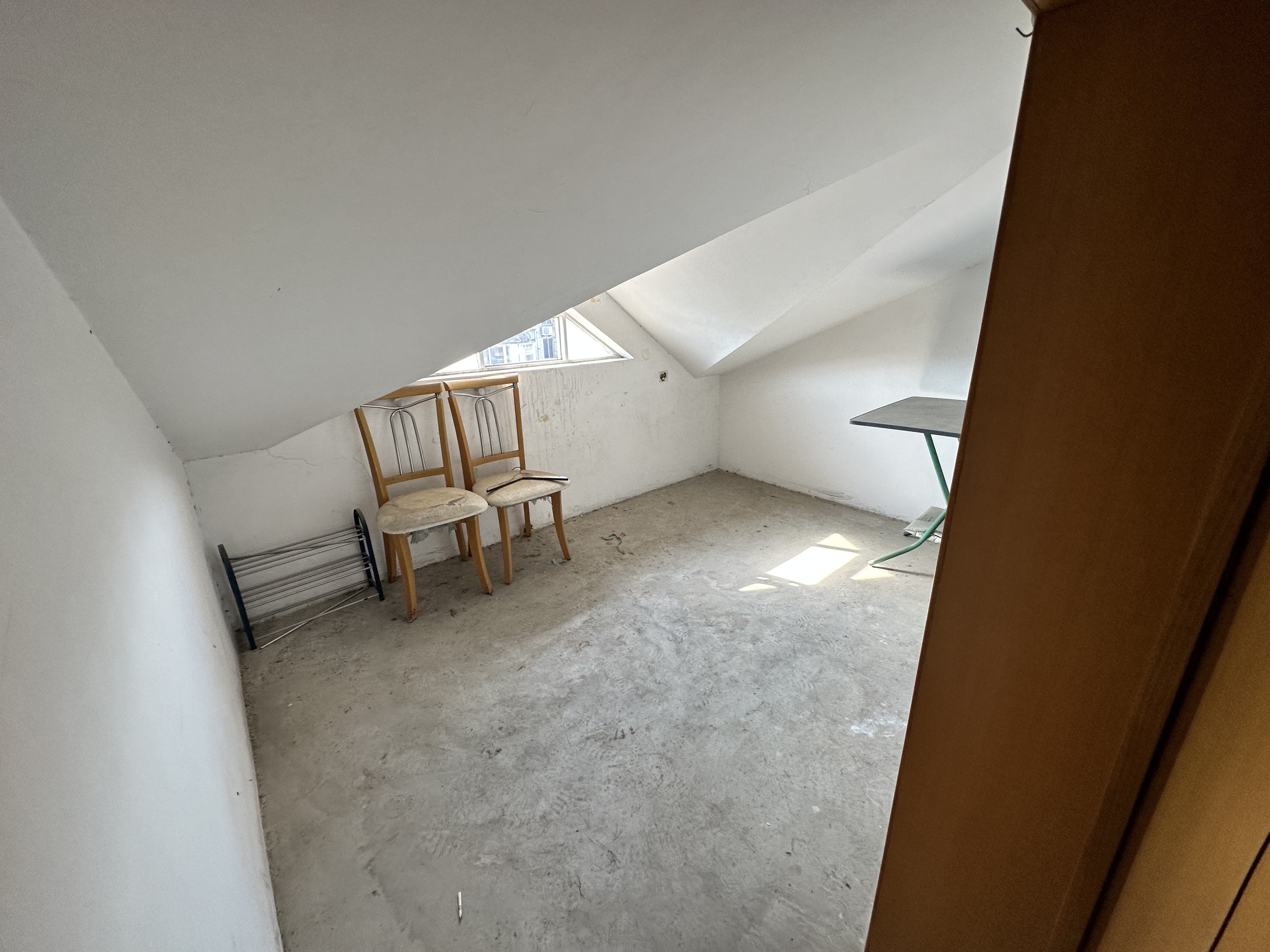 新海通花园 3室2厅1卫 67.41m&sup2;