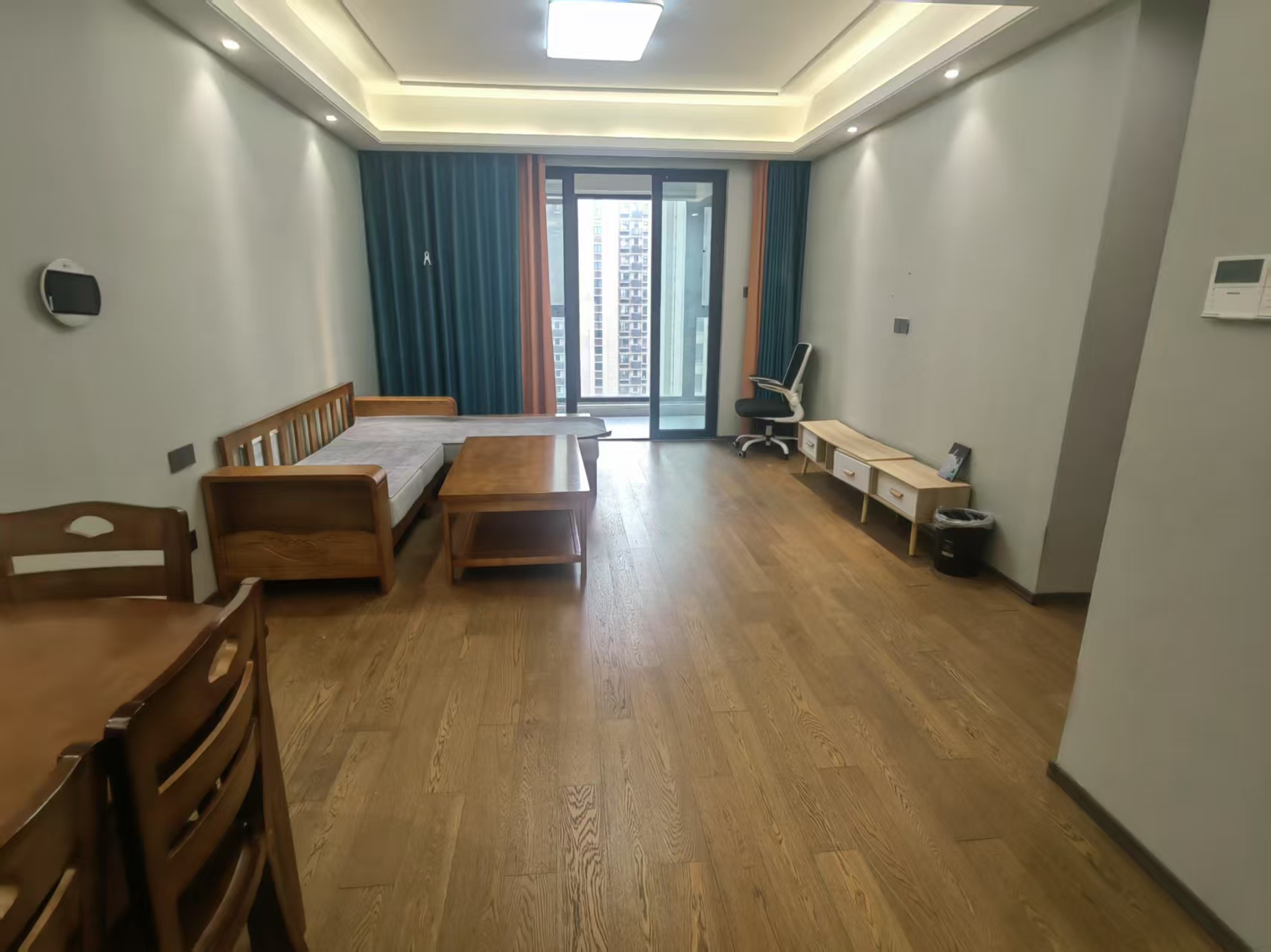 春风南岸东园 3室2厅2卫 123m²