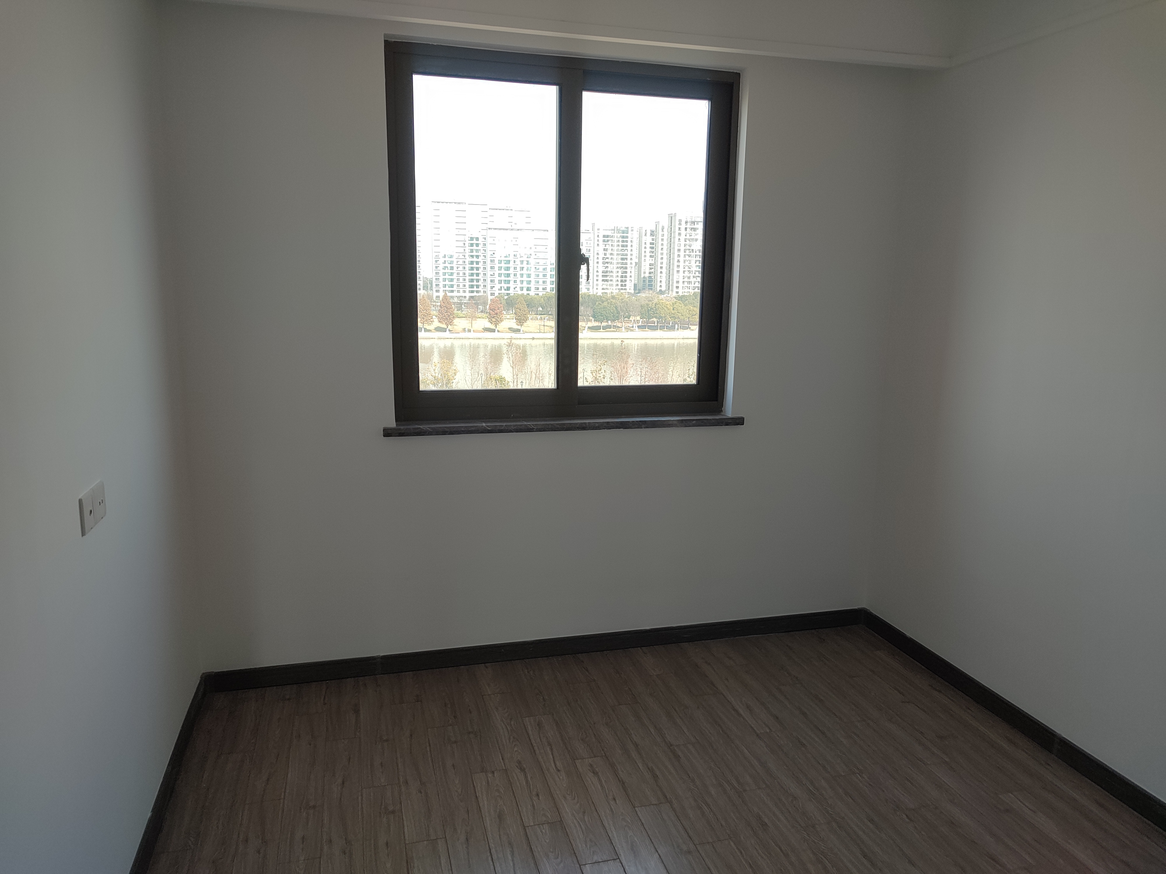 雅居乐鑫基中央公馆西区 4室2厅2卫 142.48m&sup2;