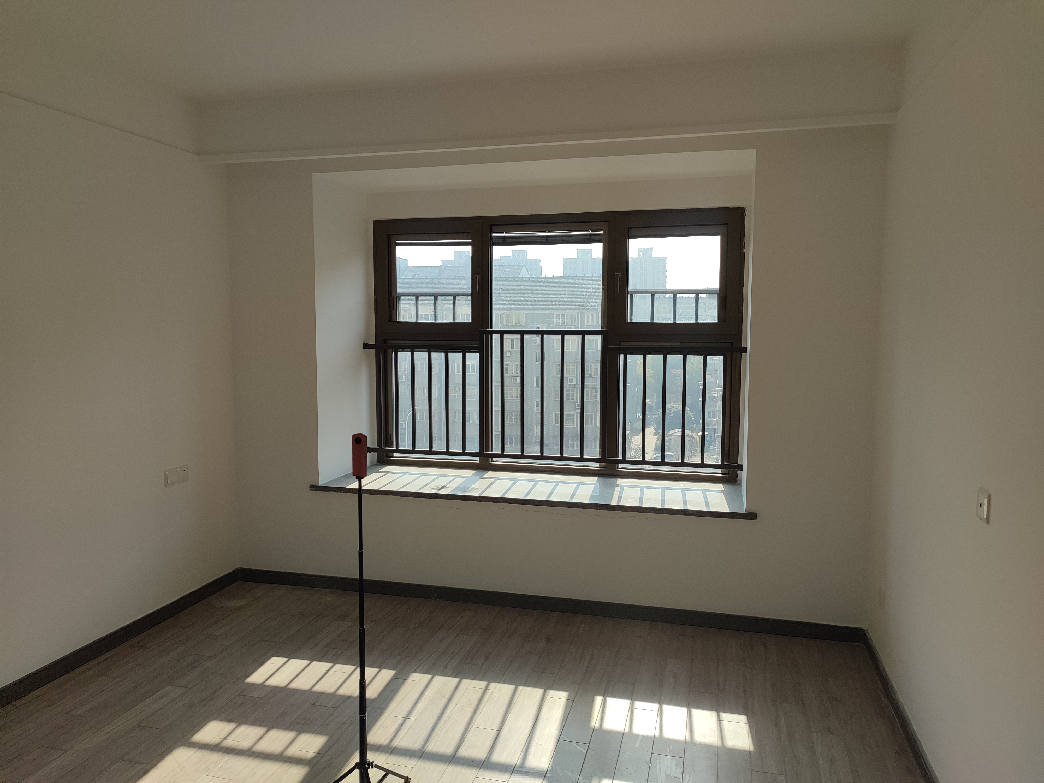 雅居乐鑫基中央公馆西区 4室2厅2卫 142.48m&sup2;