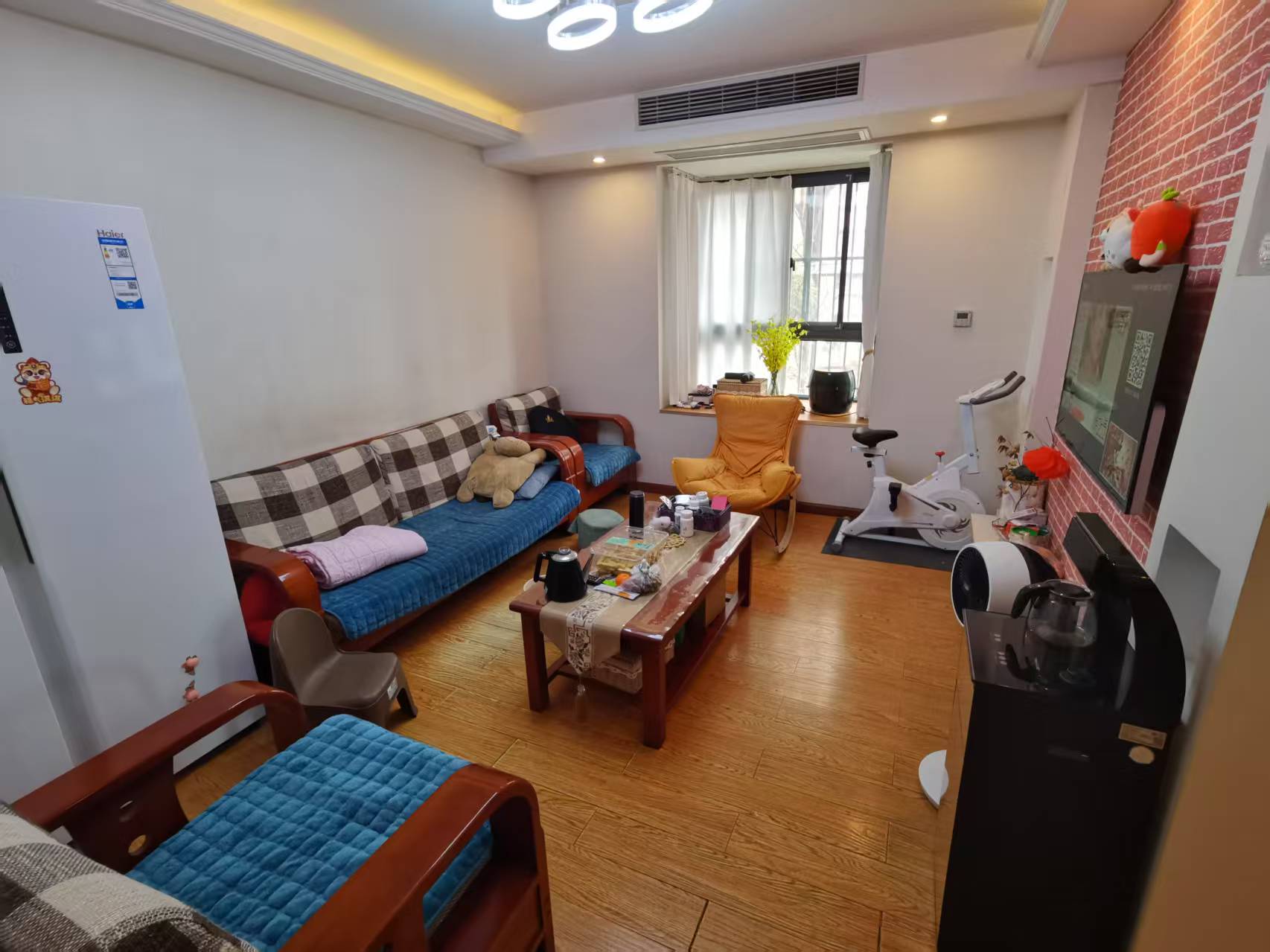 炜赋花苑 2室2厅1卫 78m²
