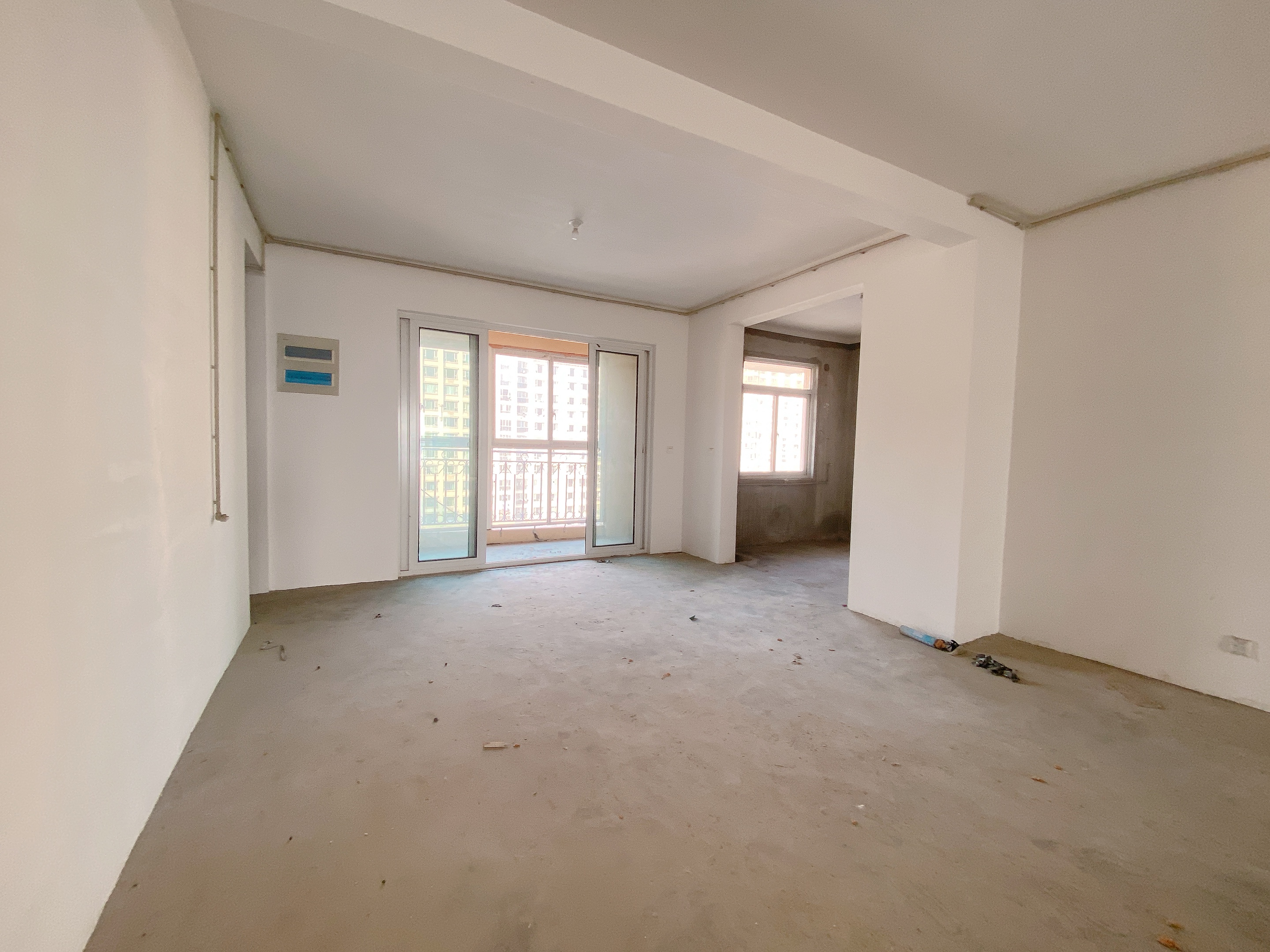 中南世纪花城三期 4室1厅5卫 330.79m&sup2;