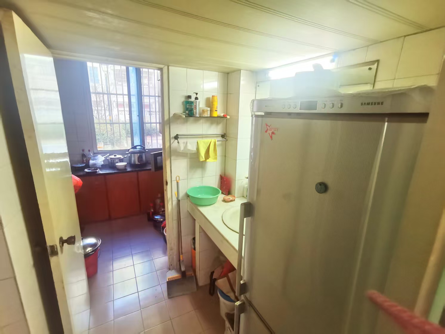 光明南村 3室1厅1卫 97m&sup2;