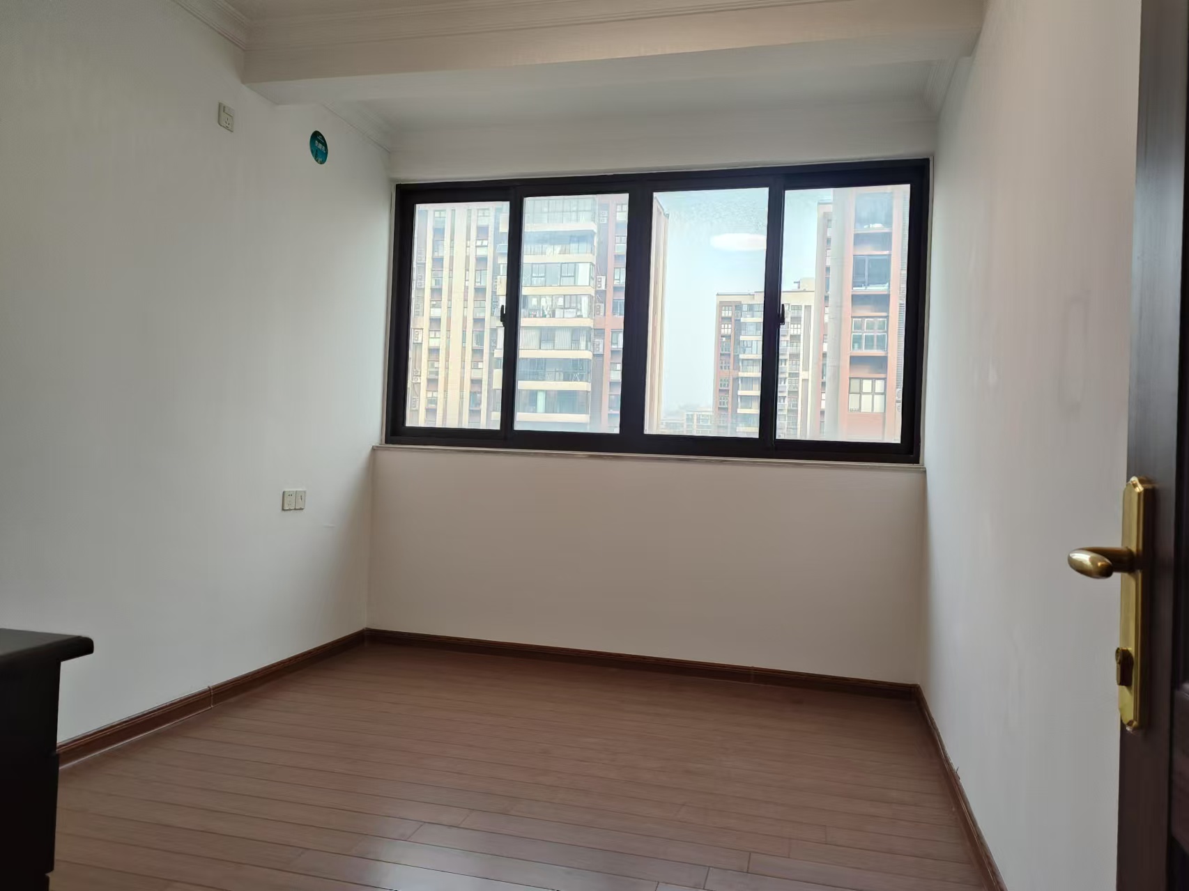 南通碧桂园翡翠华府 4室2厅2卫 144.01m²