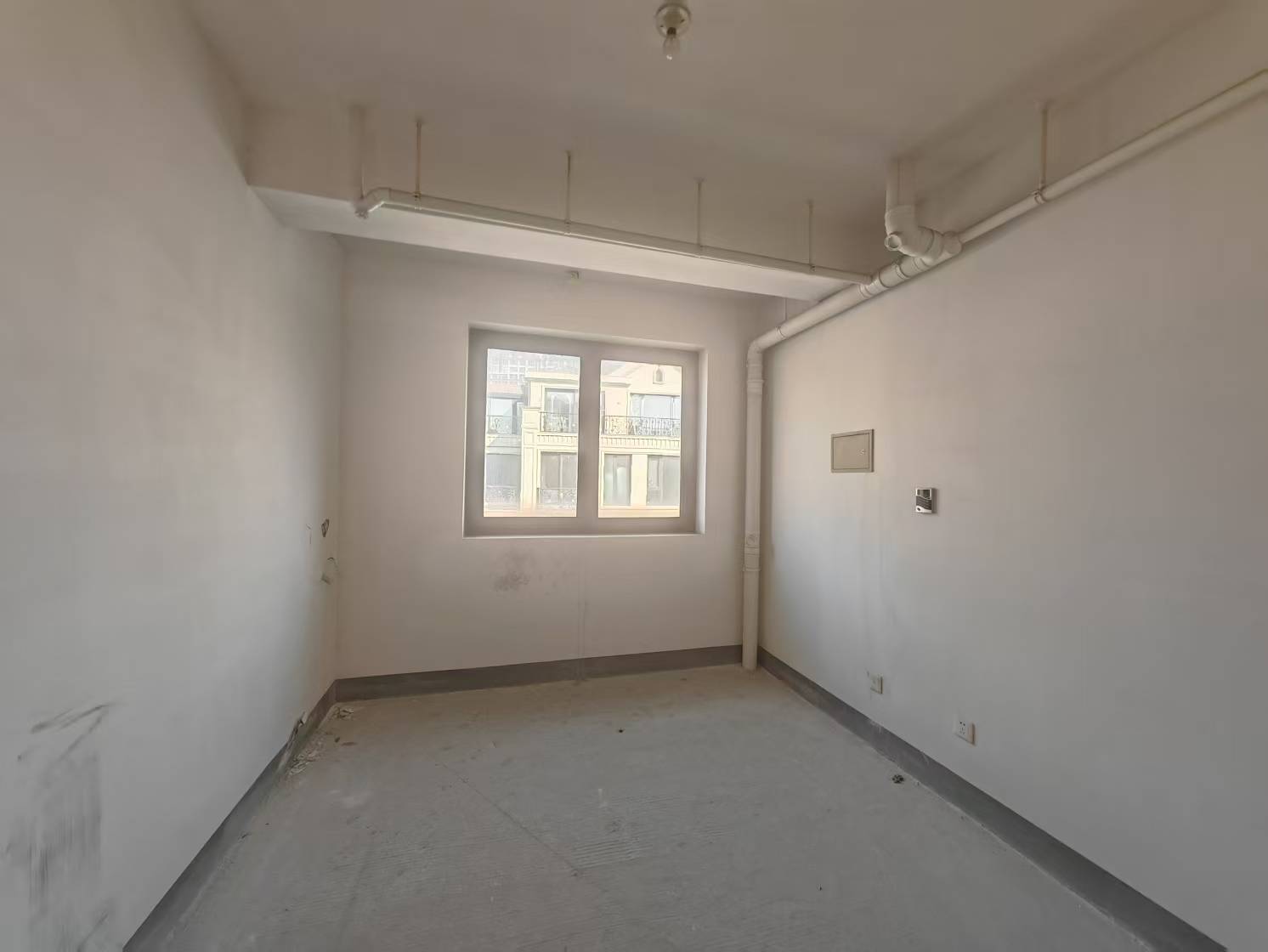 金河名人世家 4室2厅3卫 306m&sup2;