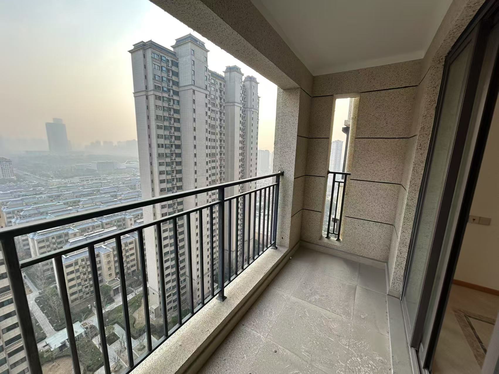 中南熙悦(南通经济技术开发区) 3室2厅2卫 117m&sup2;