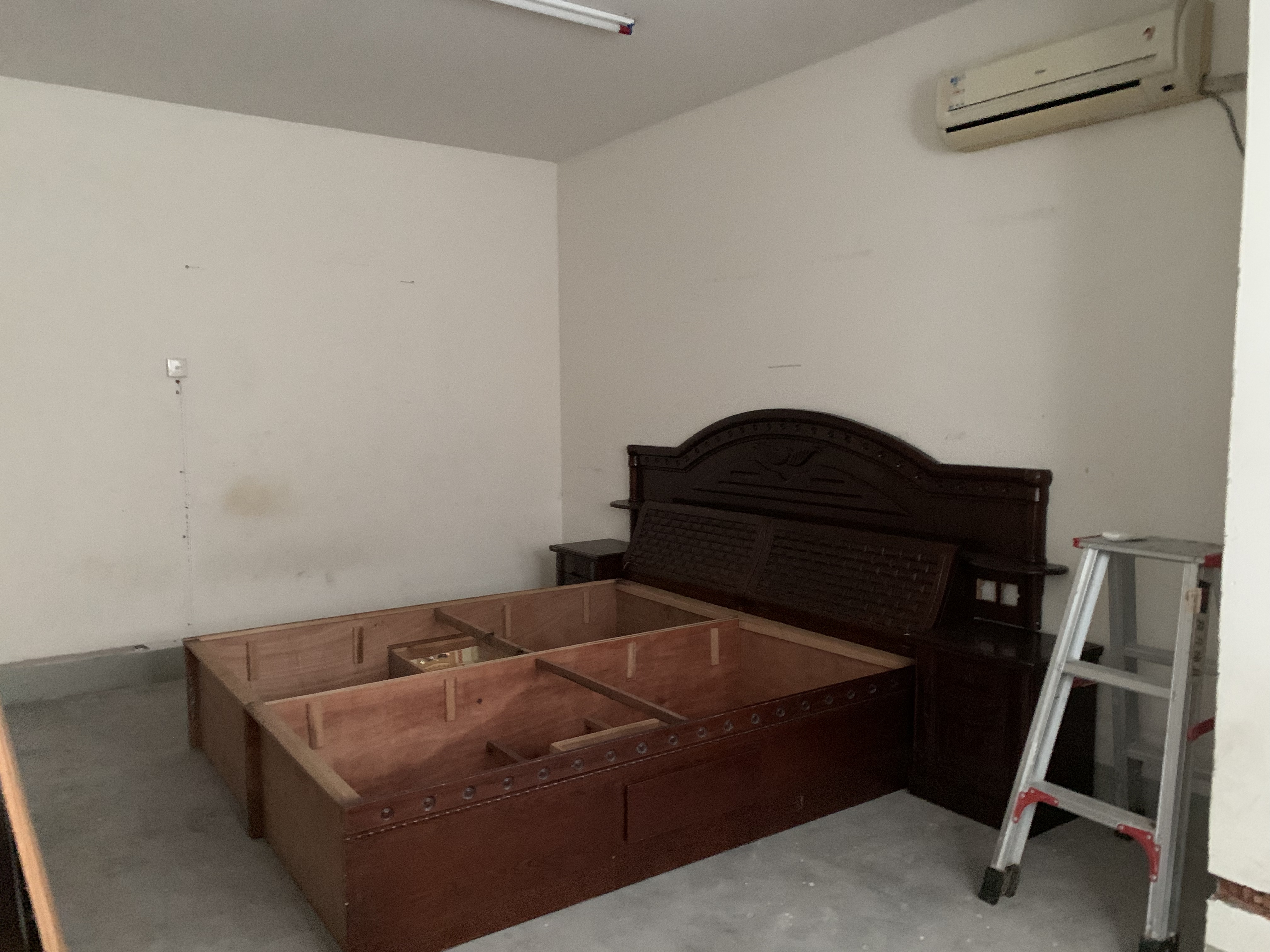 德民花苑东区 3室2厅1卫 120m&sup2;
