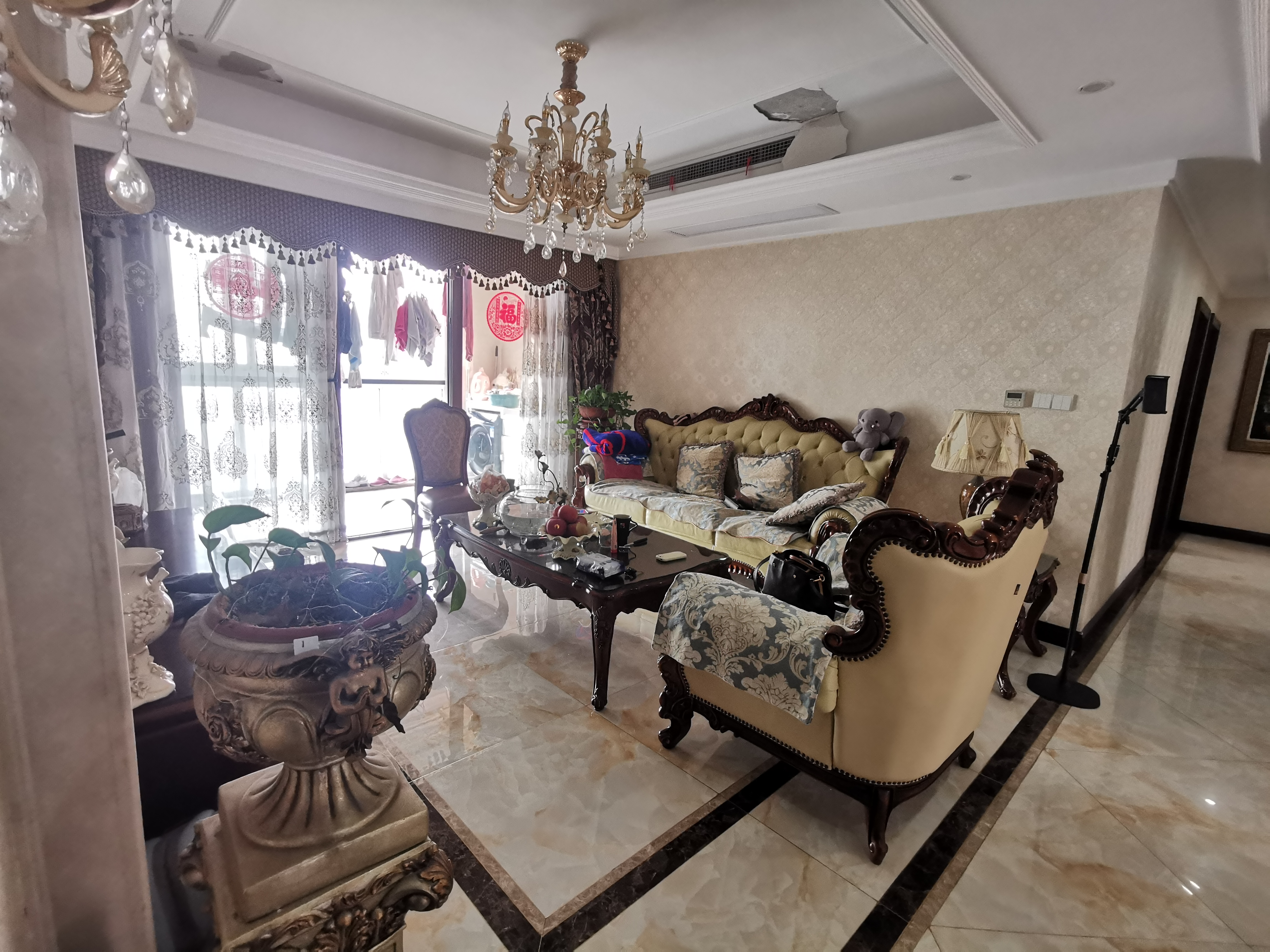 吴中豪景华庭 3室2厅2卫 143.6m²