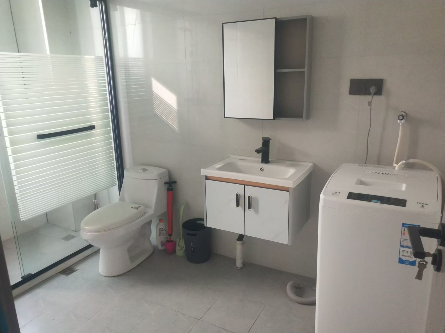 世伦佳苑 2室2厅1卫 82m&sup2;
