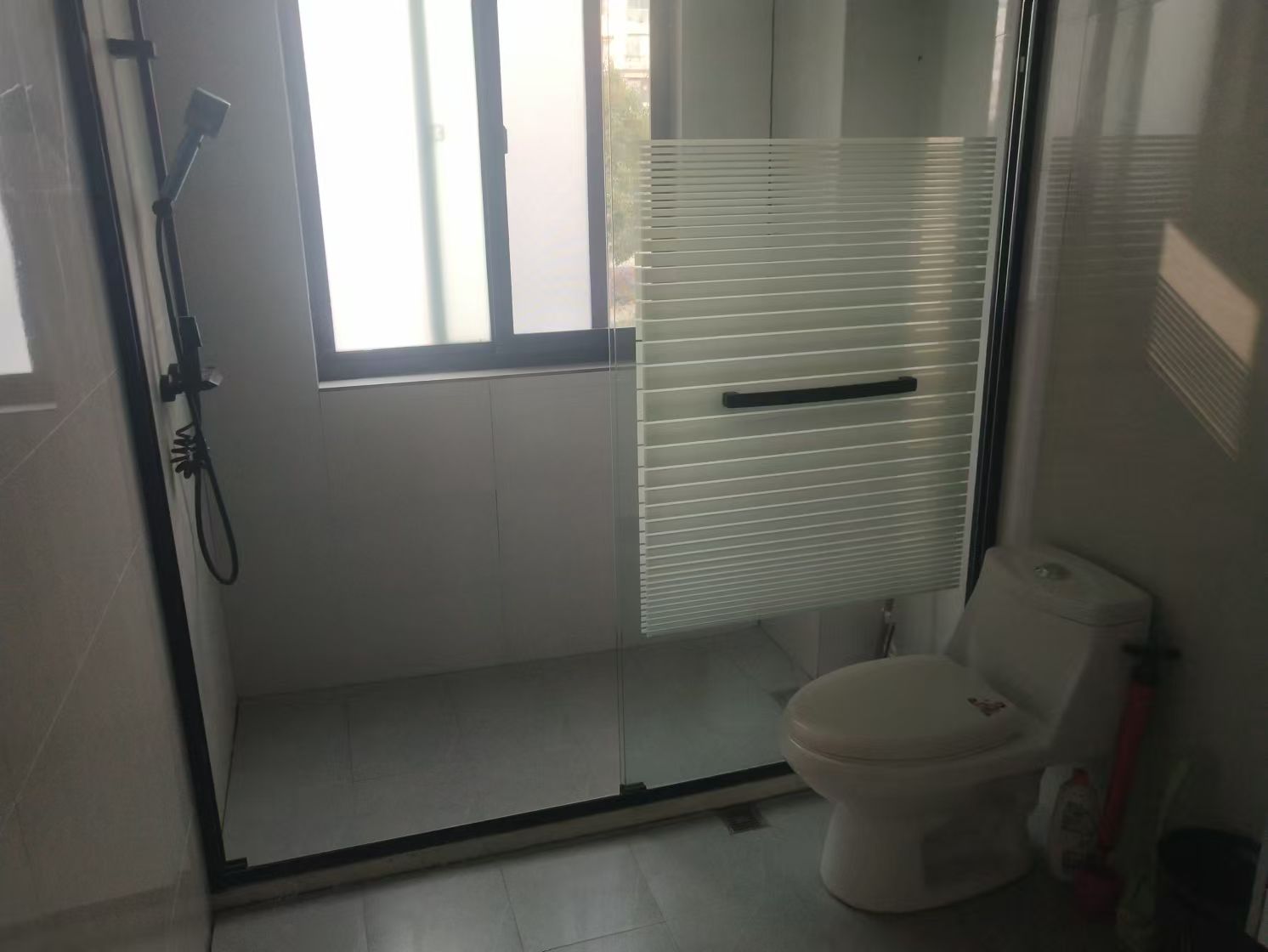 世伦佳苑 2室2厅1卫 82m&sup2;