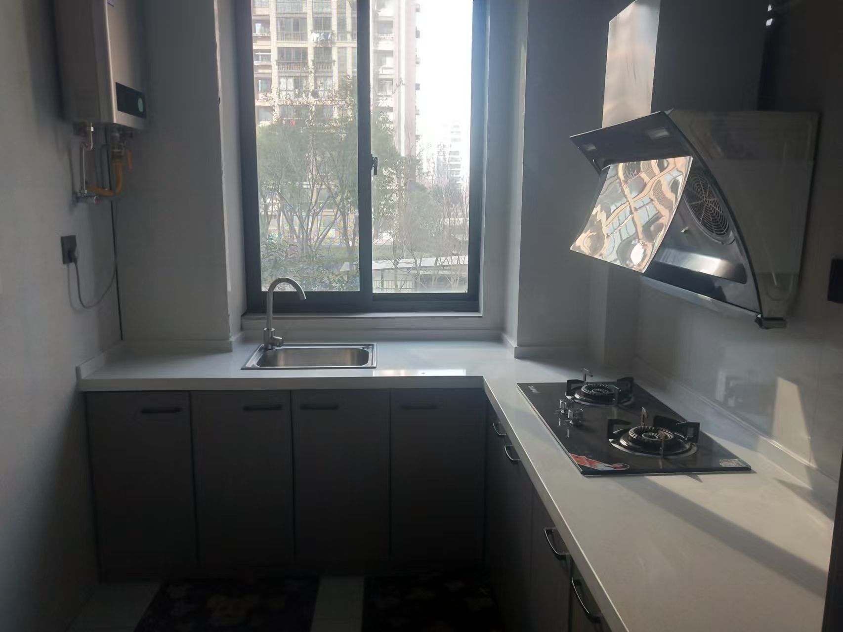 世伦佳苑 2室2厅1卫 82m&sup2;