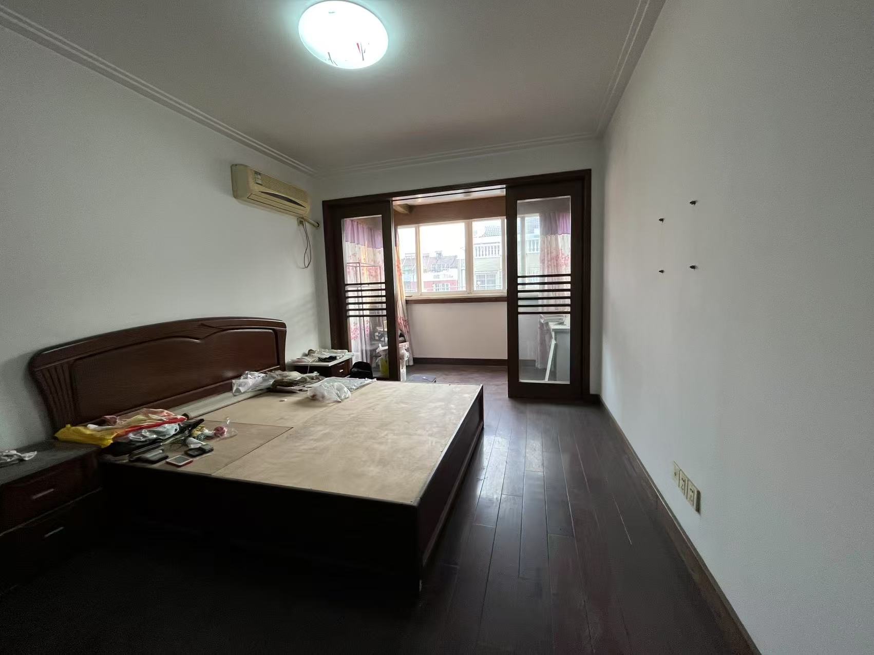 瑞丰花园 5室3厅2卫 218m&sup2;