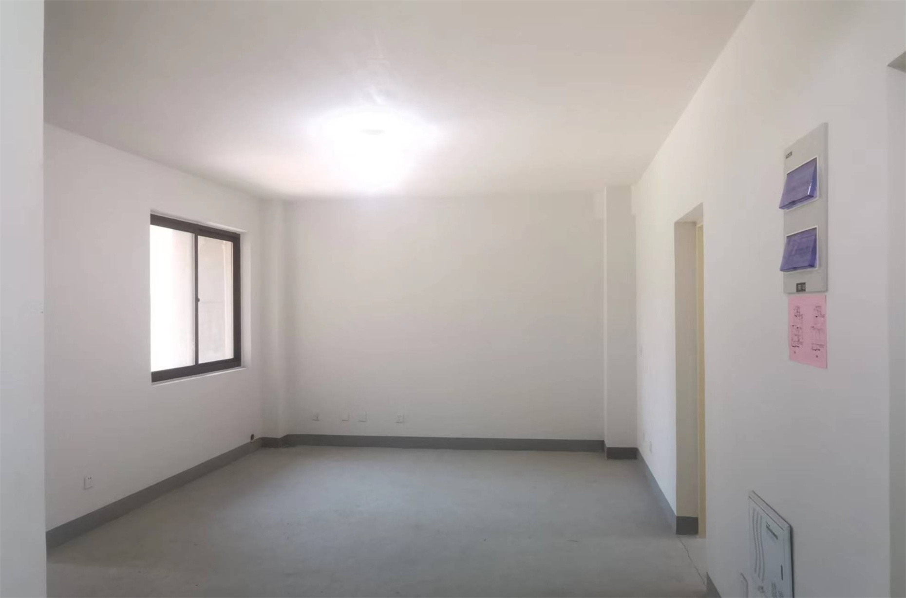 世伦佳苑 3室1厅1卫 113.29m&sup2;