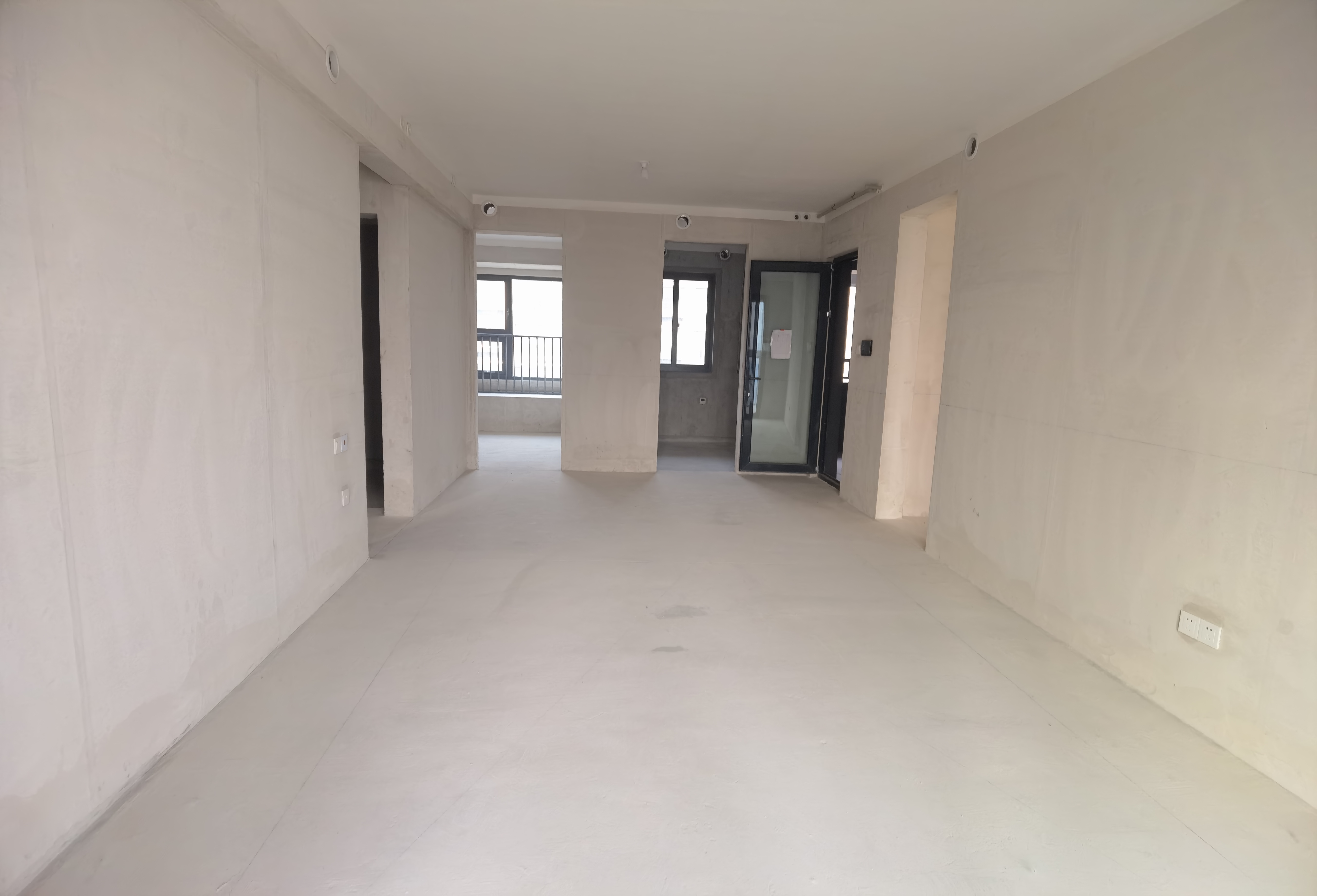 万科燕语光年 3室2厅2卫 111m²