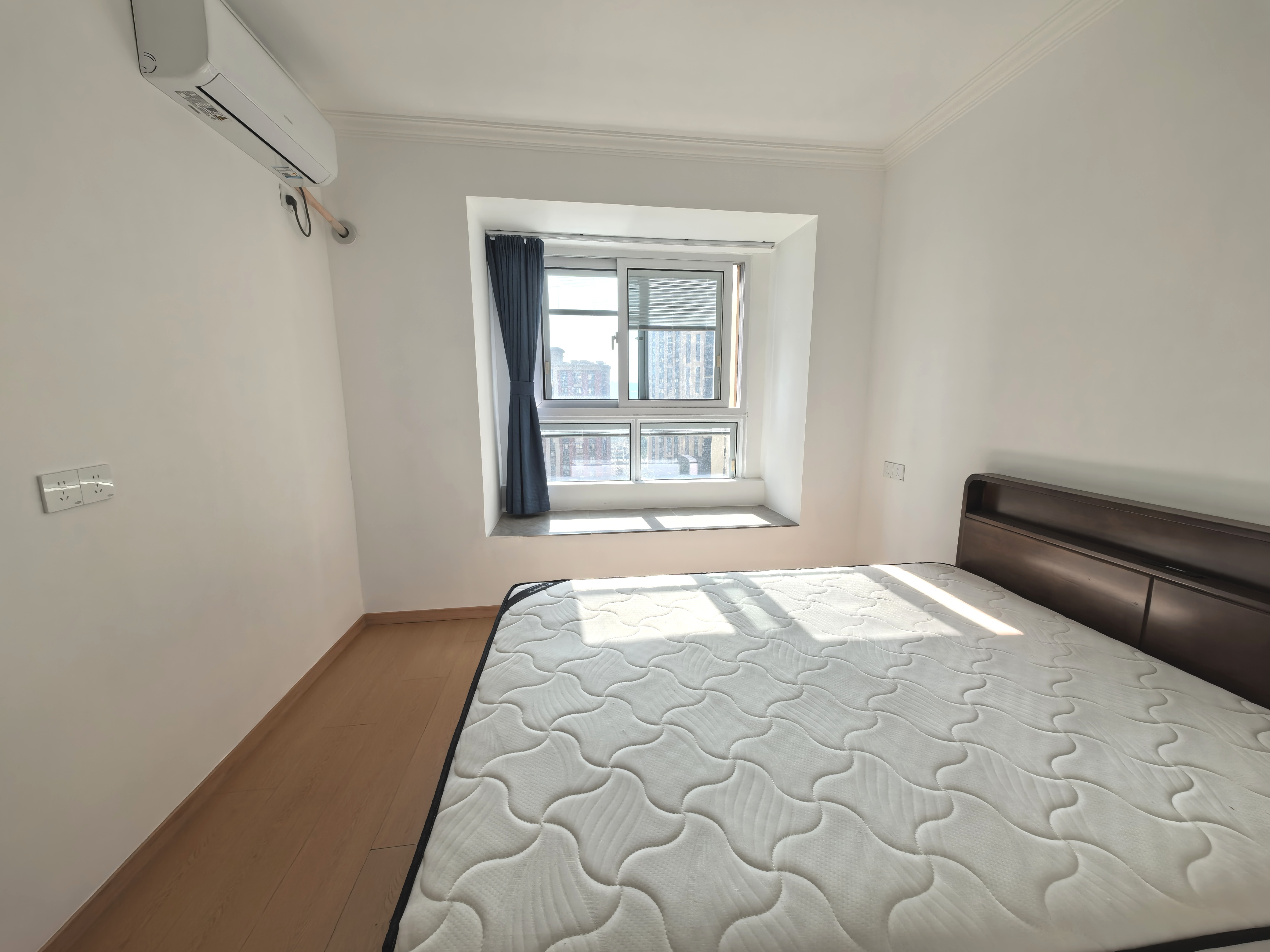 新城香溢紫郡 3室2厅1卫 97m&sup2;