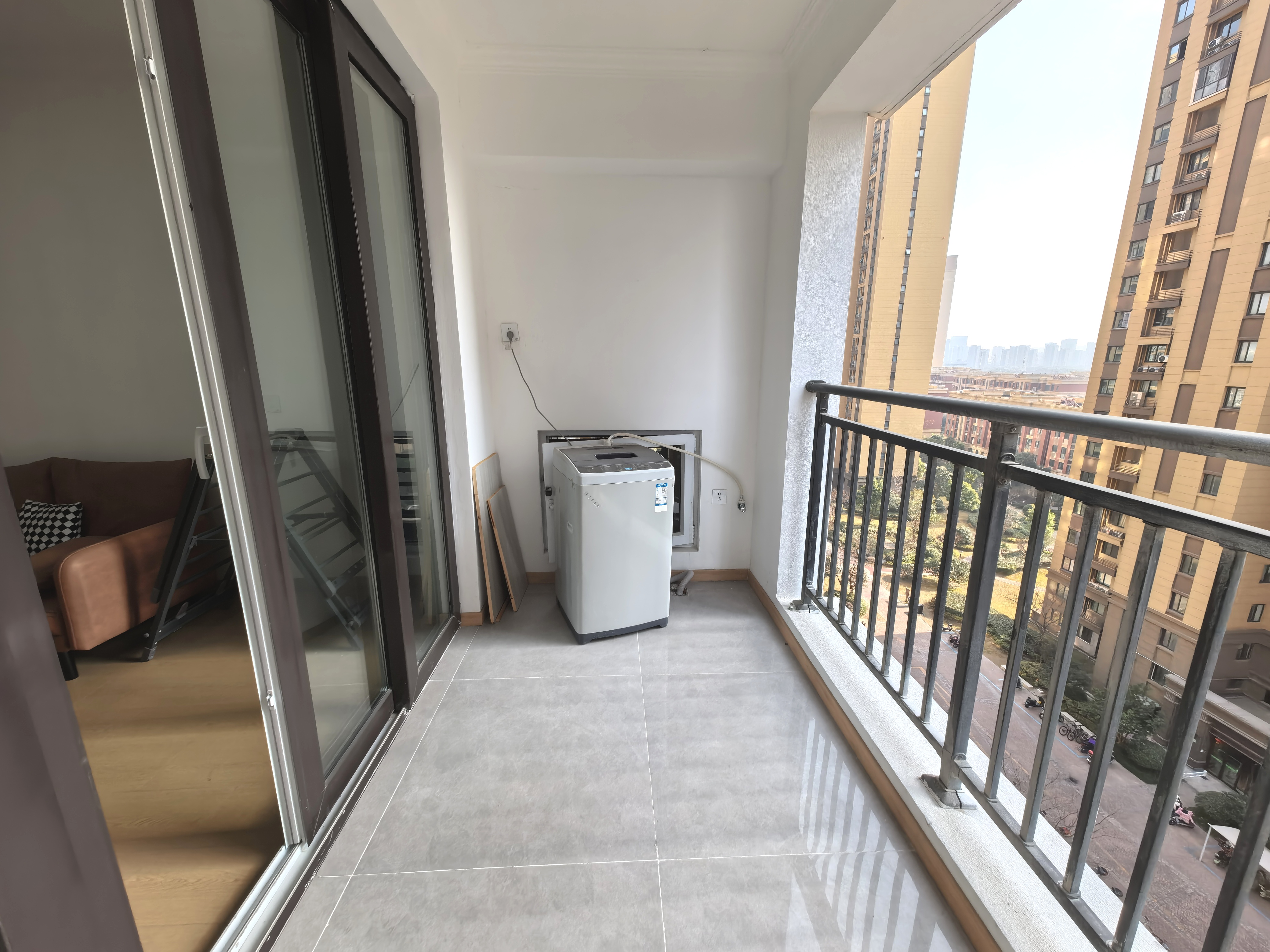 新城香溢紫郡 3室2厅1卫 97m&sup2;