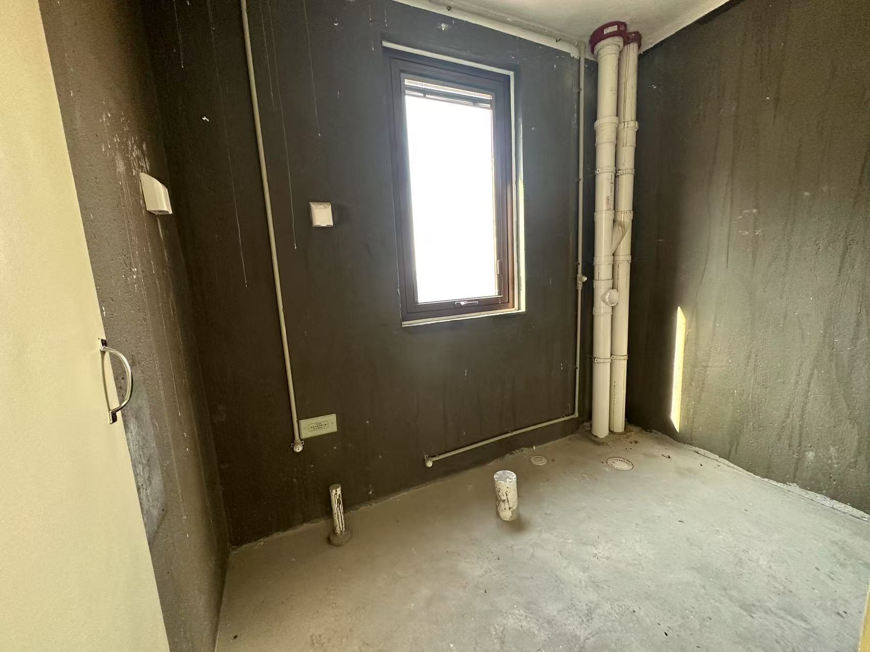阳光悦城 4室2厅2卫 139.2m&sup2;