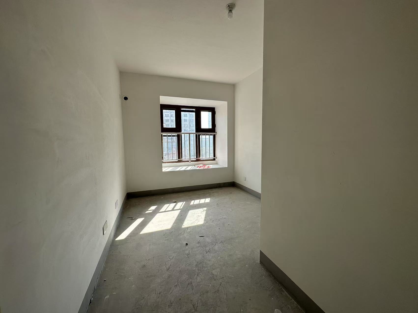 阳光悦城 4室2厅2卫 139.2m&sup2;