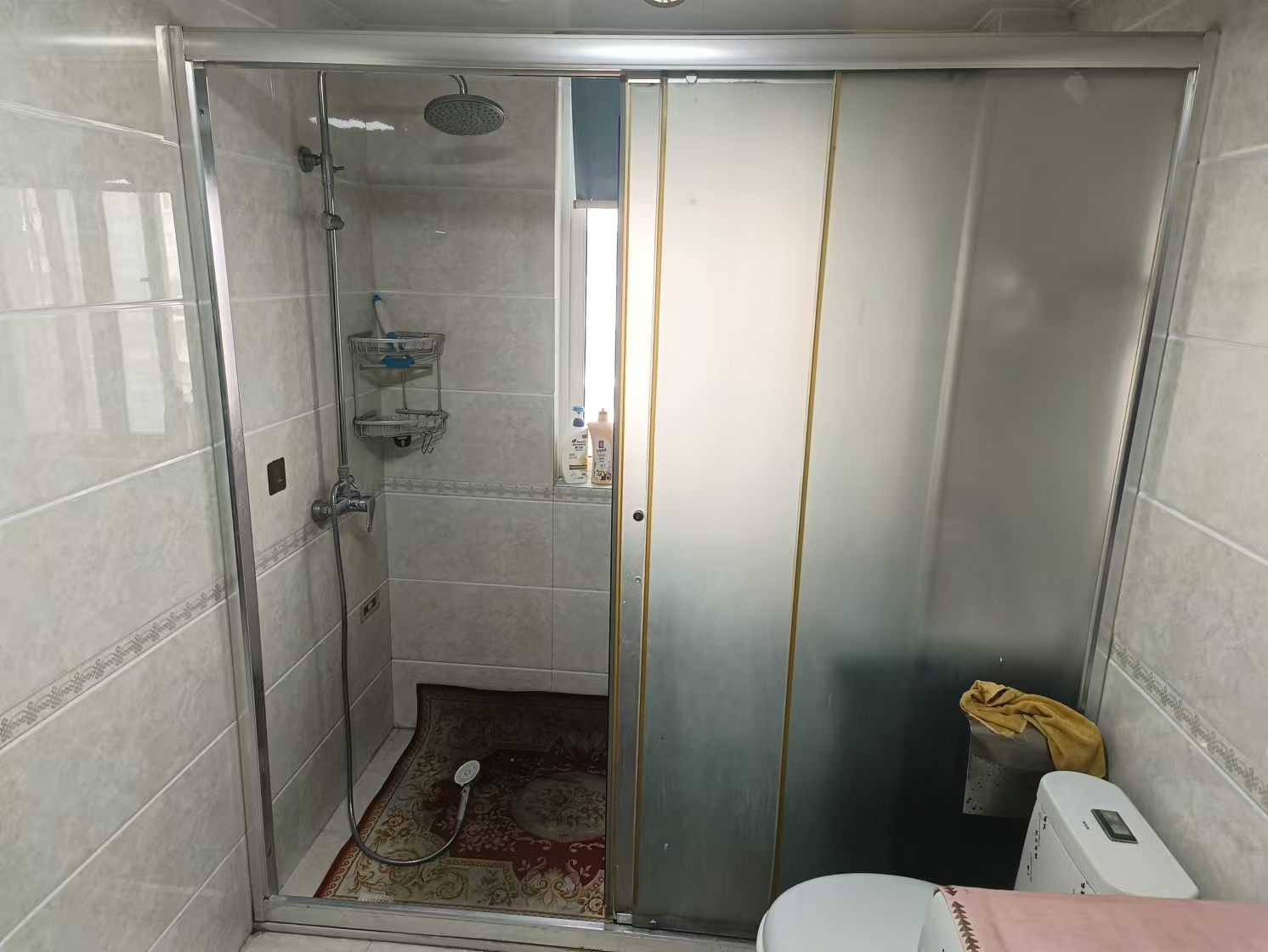 怡园北村南区 3室2厅1卫 108m²