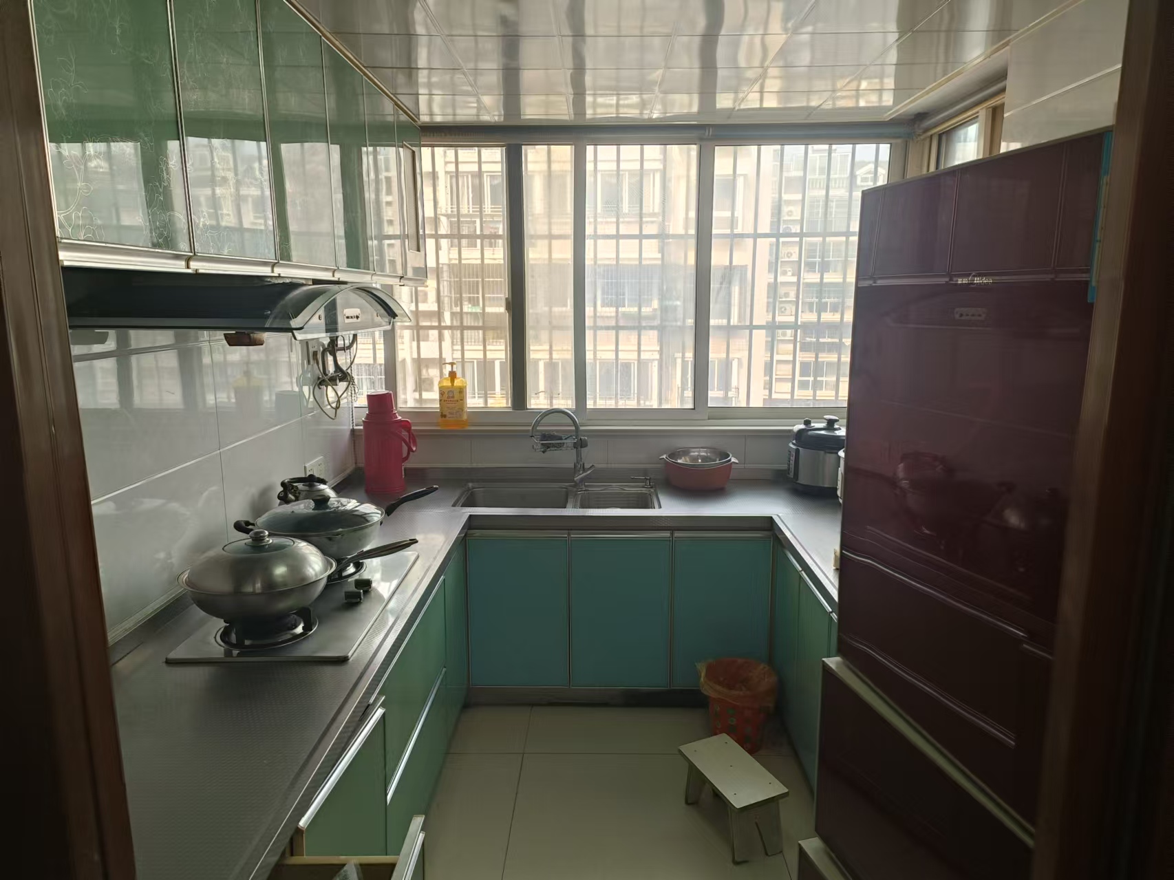 怡园北村南区 3室2厅1卫 108m²