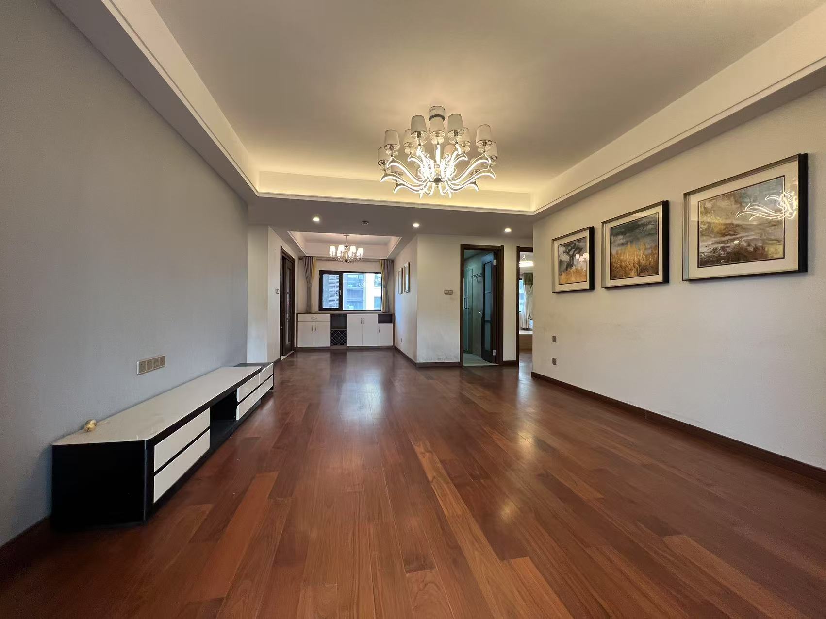 万科城市之光 3室2厅2卫 119.00m²