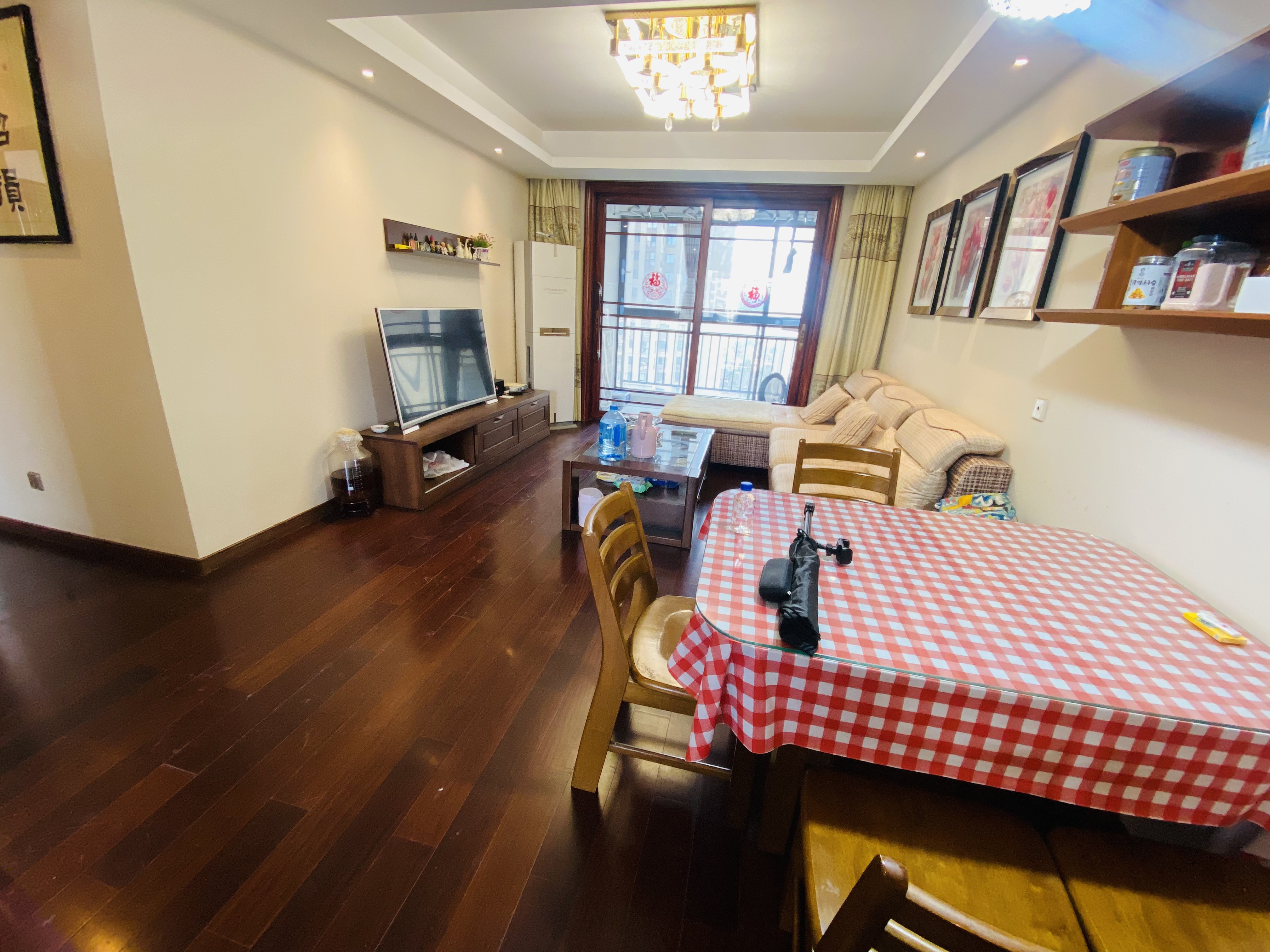 万科濠河传奇 3室2厅2卫 114.84m&sup2;