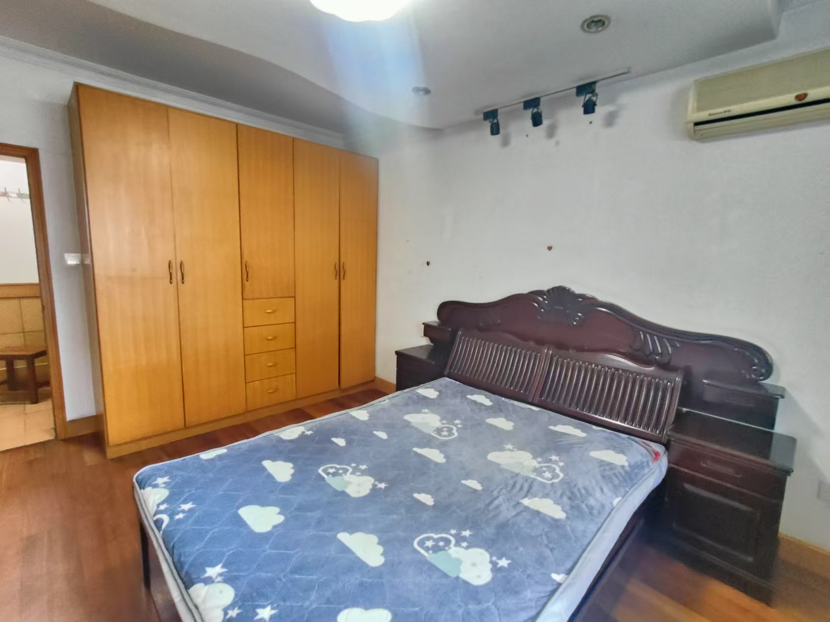 学田东苑 3室2厅1卫 105.00m&sup2;