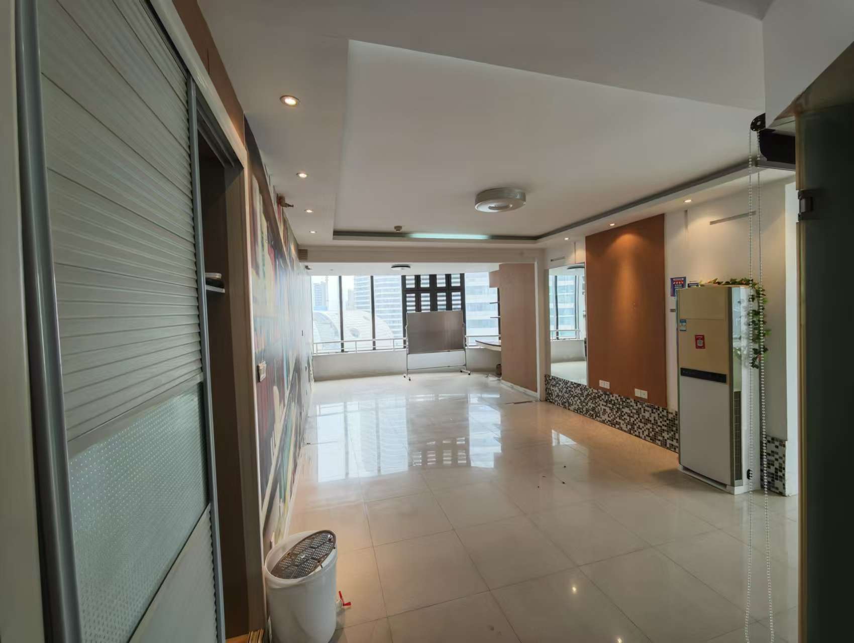 中南世纪城北区 1室2厅1卫 110.00m²
