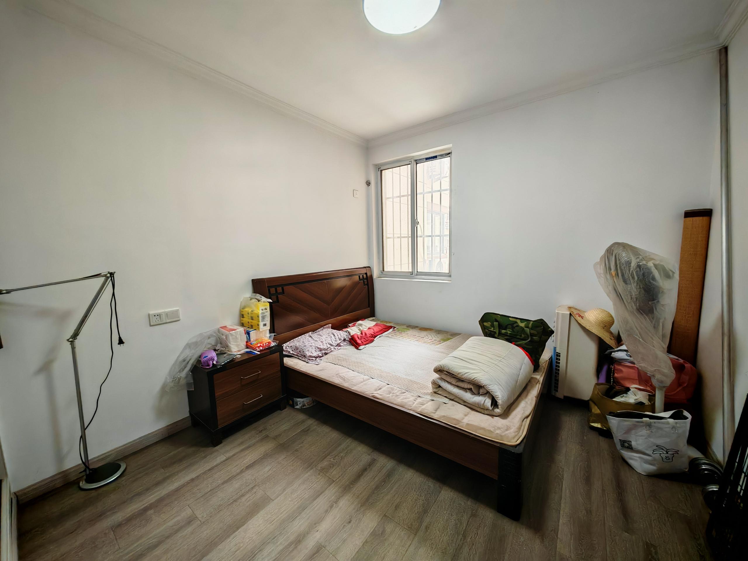 文峰新村 3室1厅1卫 83.21m&sup2;