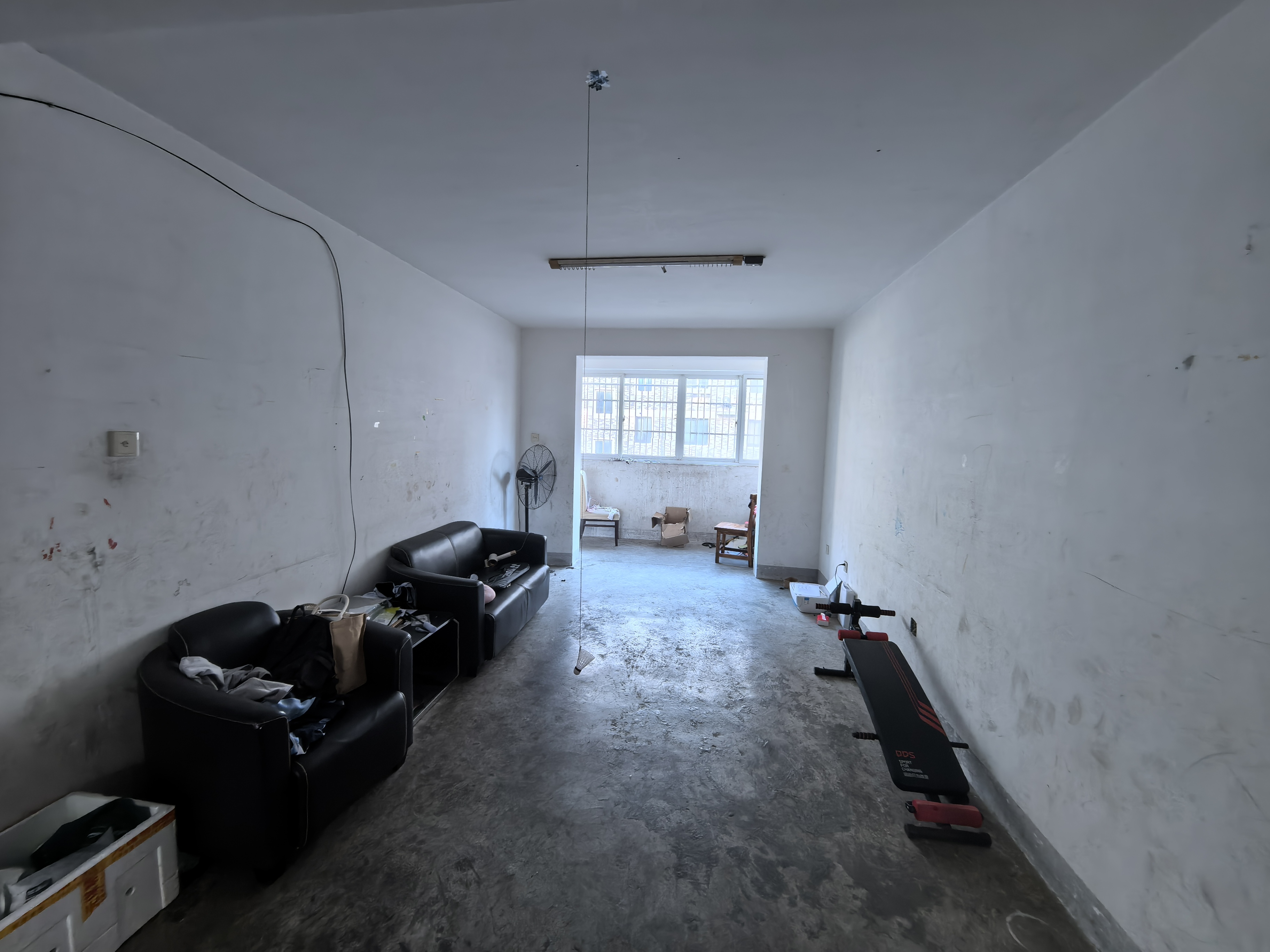 新星苑 3室2厅1卫 132.32m²