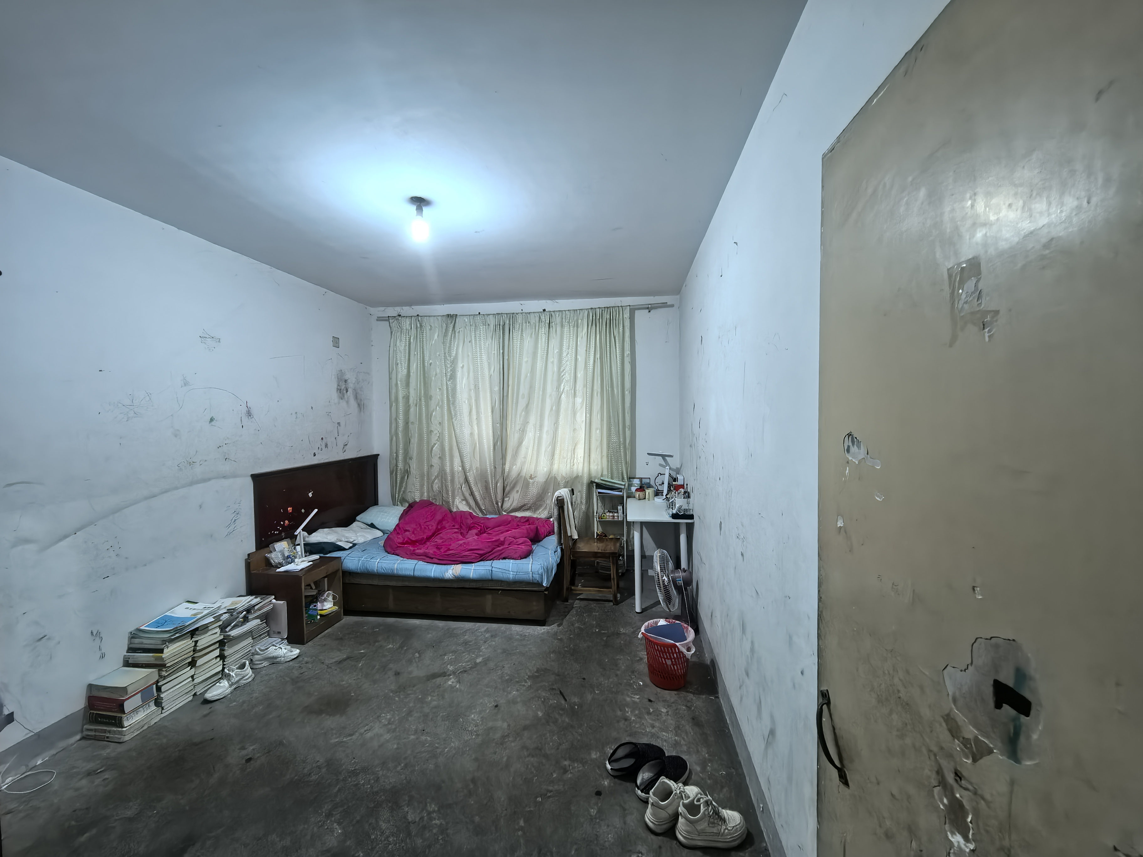 新星苑 3室2厅1卫 132.32m²