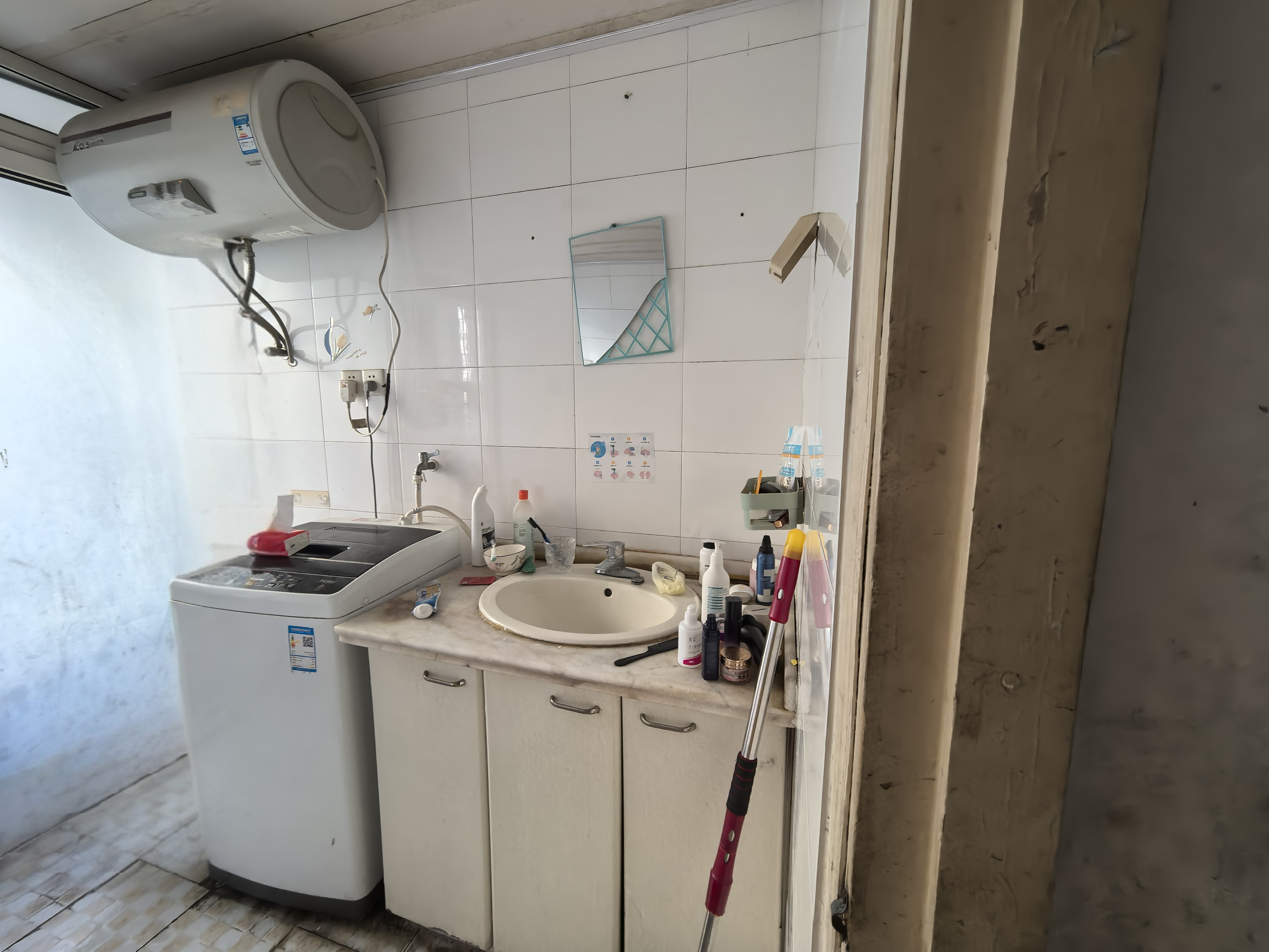 新星苑 3室2厅1卫 132.32m²