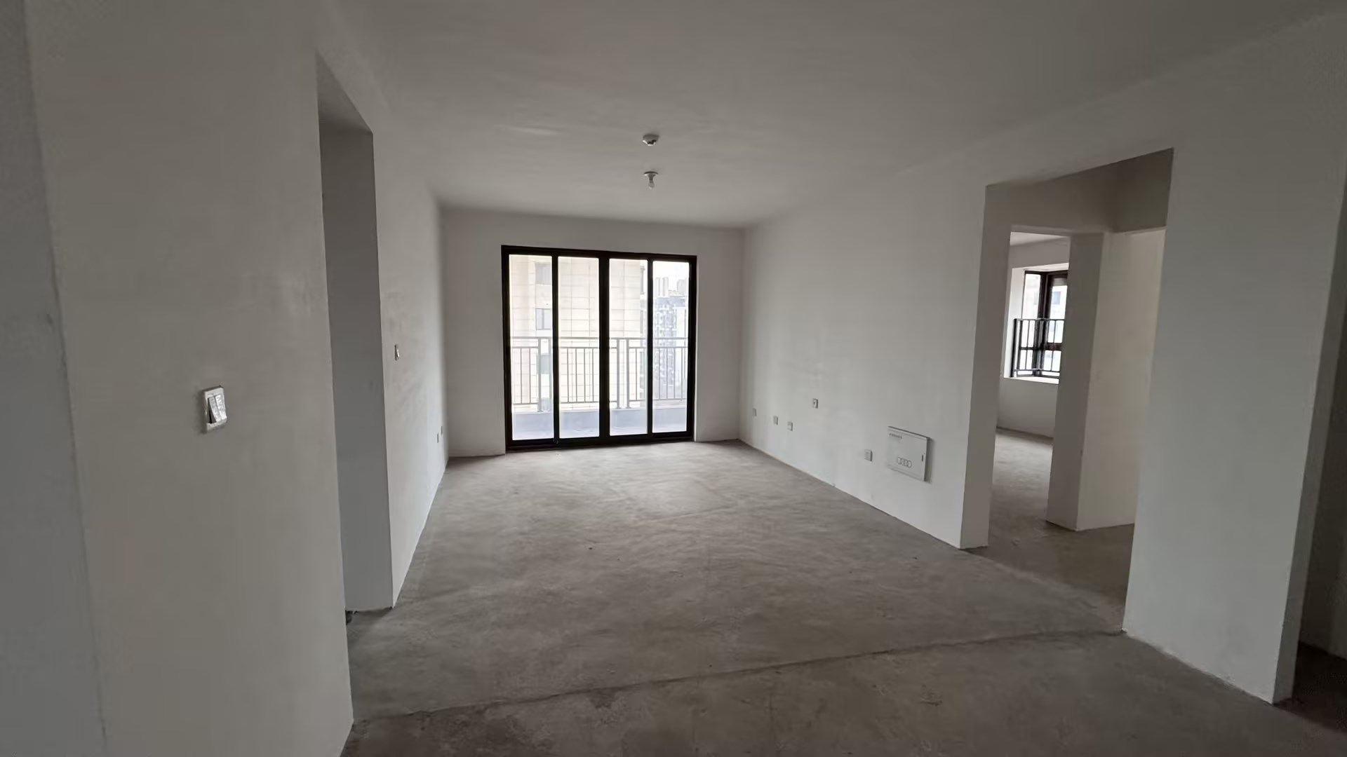 皇家花园北区 3室2厅1卫 119.00m&sup2;